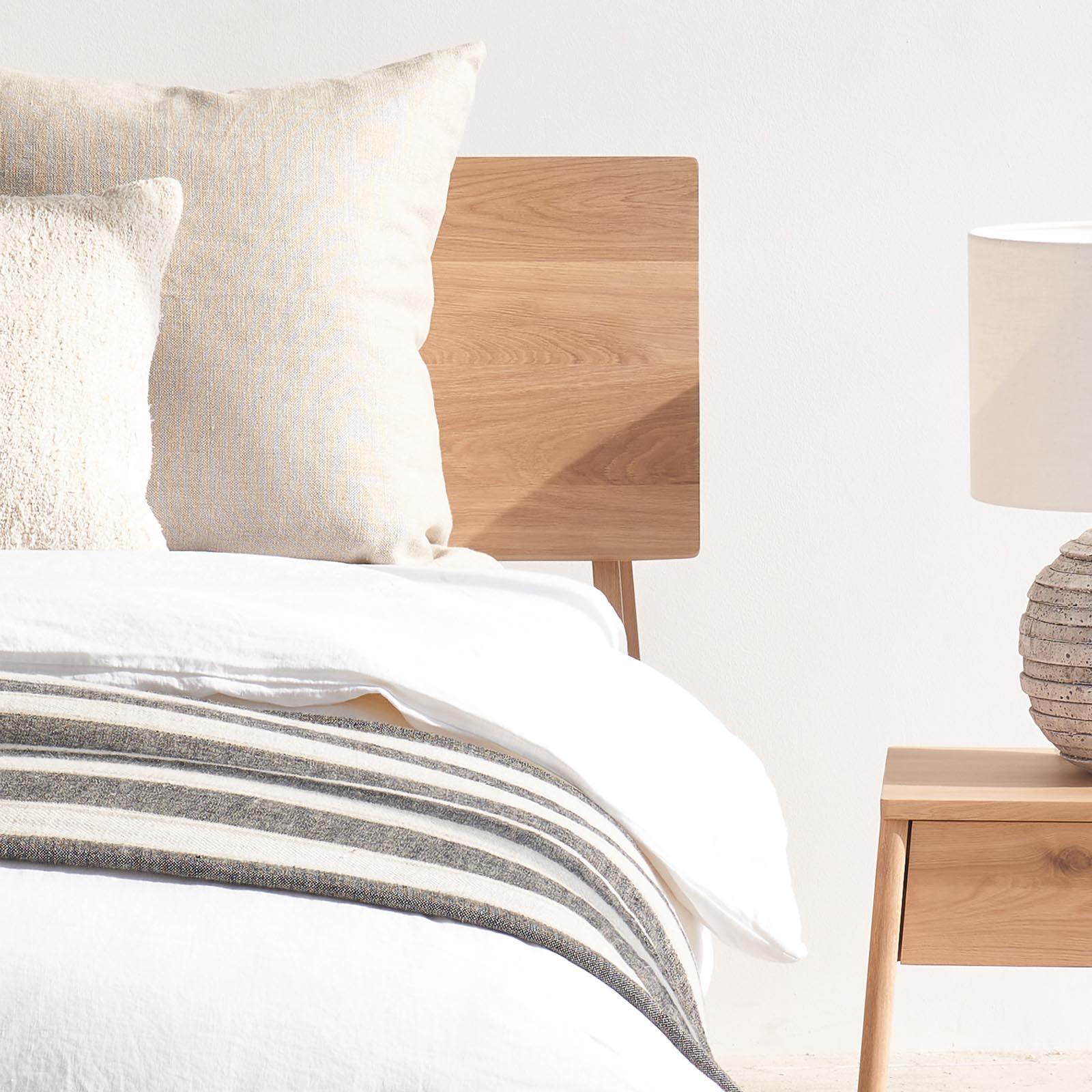 Air Bed Frame | Oak - Image 2