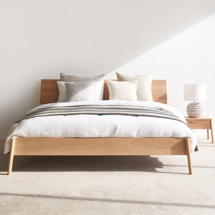 Air Bedside Table | Oak - Image 6