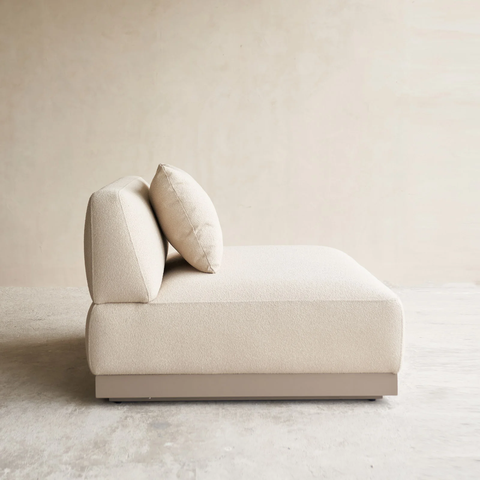 Amalfi Outdoor Armchair | Taupe Frame - Sand (104cm) - Image 3