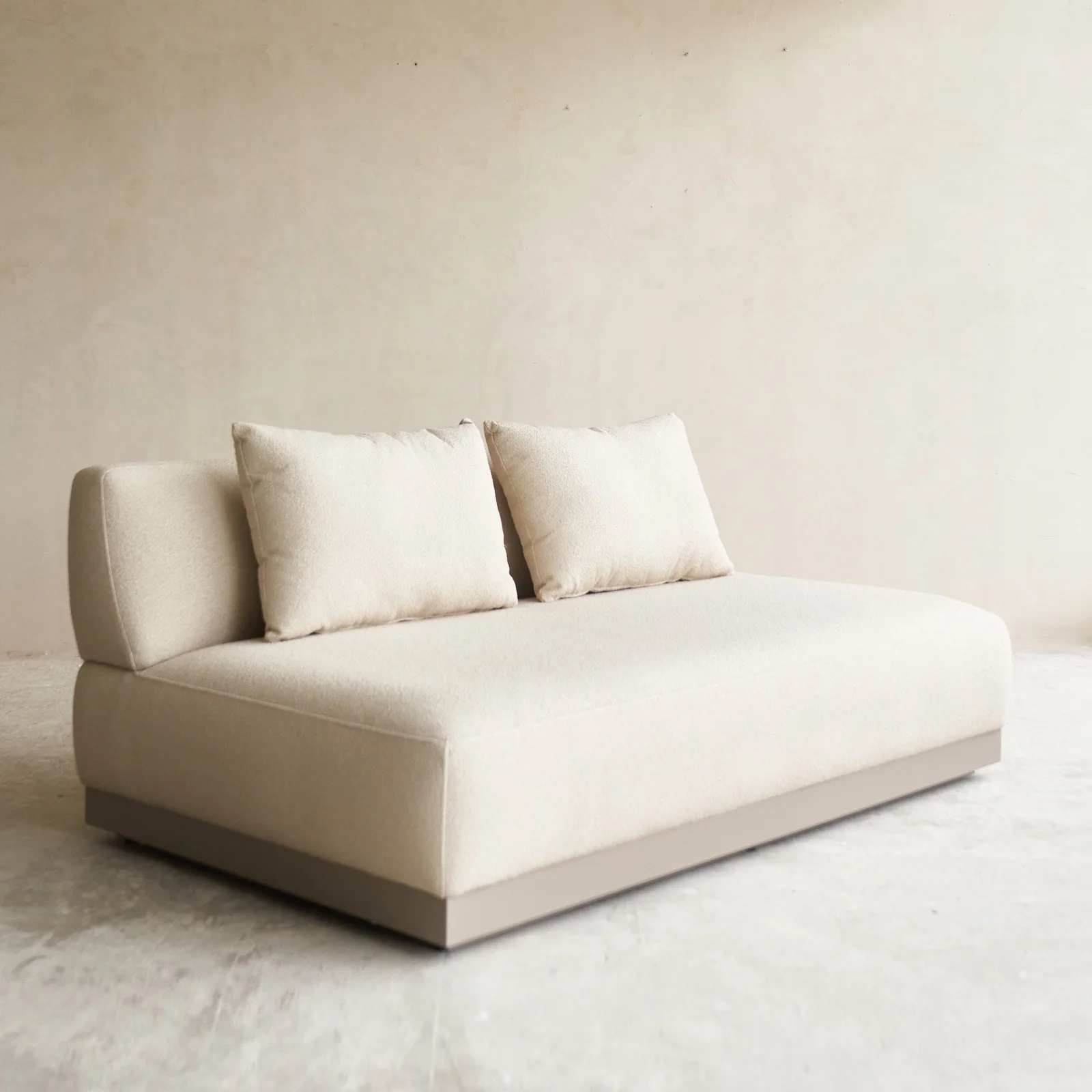 Amalfi Outdoor Sofa | 2 Seater Taupe Frame - Sand (166cm) - Image 4