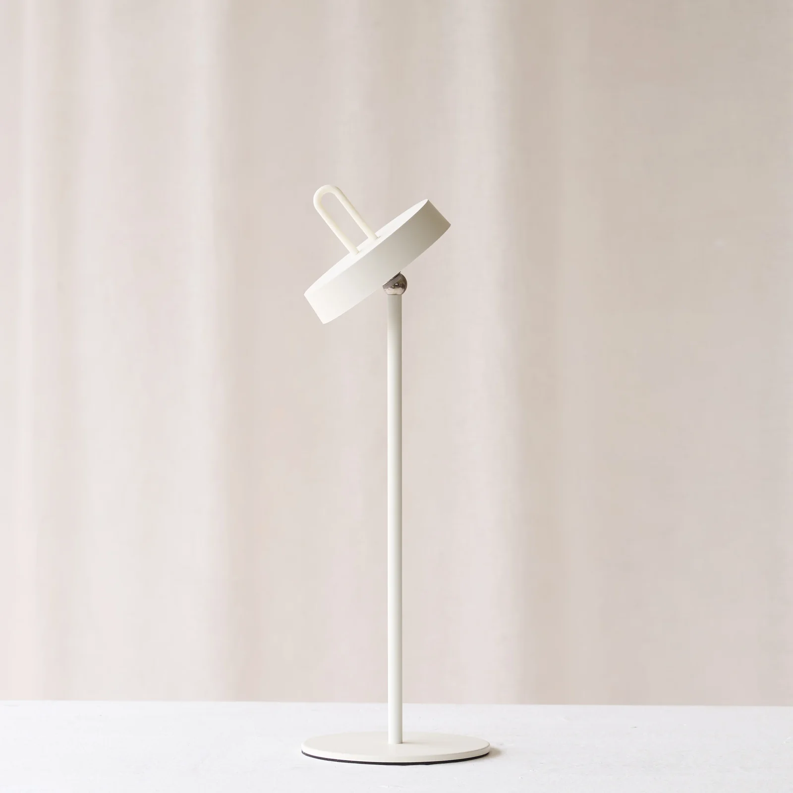 Ampeha Outdoor LED Table Lamp | Cream - Image 2