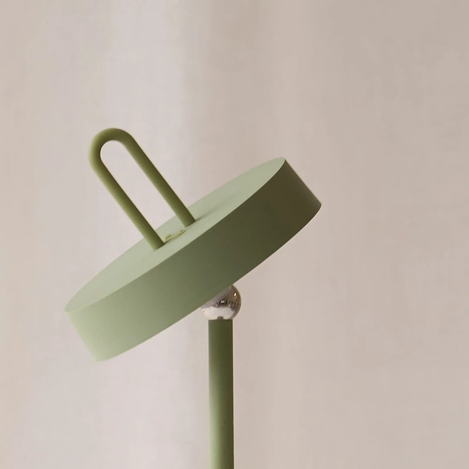 Ampeha Outdoor LED Table Lamp | Olive - Image 5