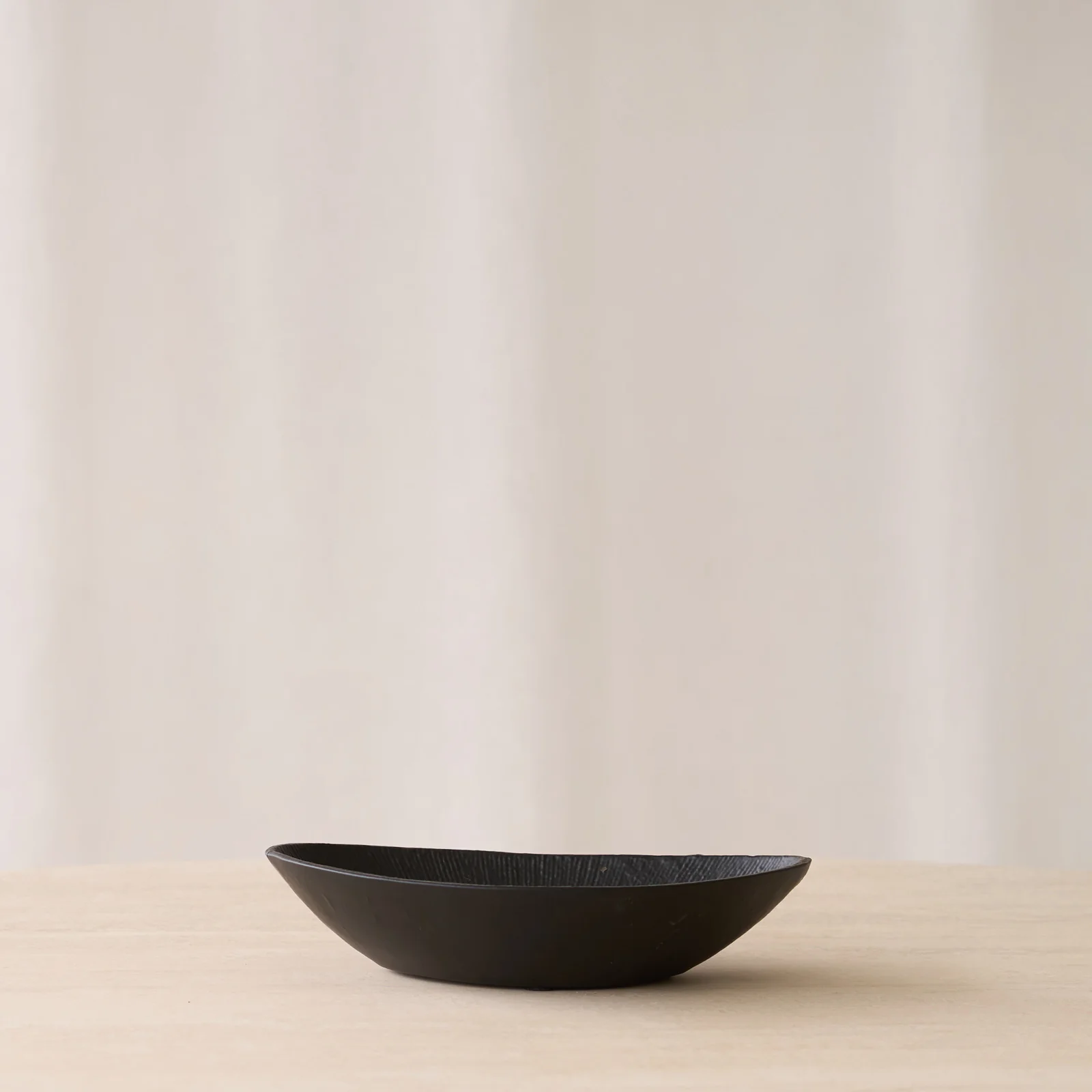 Benjamin Metal Dish | Black - Image 4