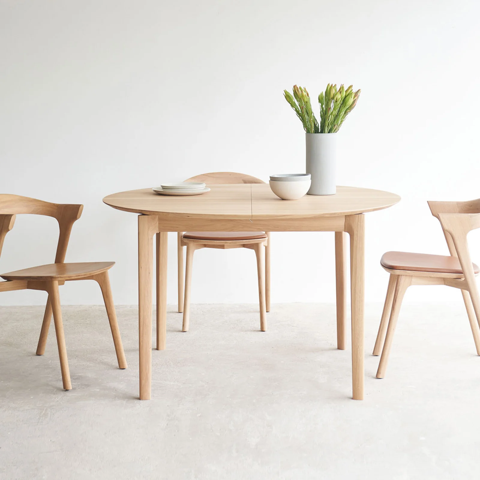 Bok Extendable Round Dining Table | Oak - Image 9
