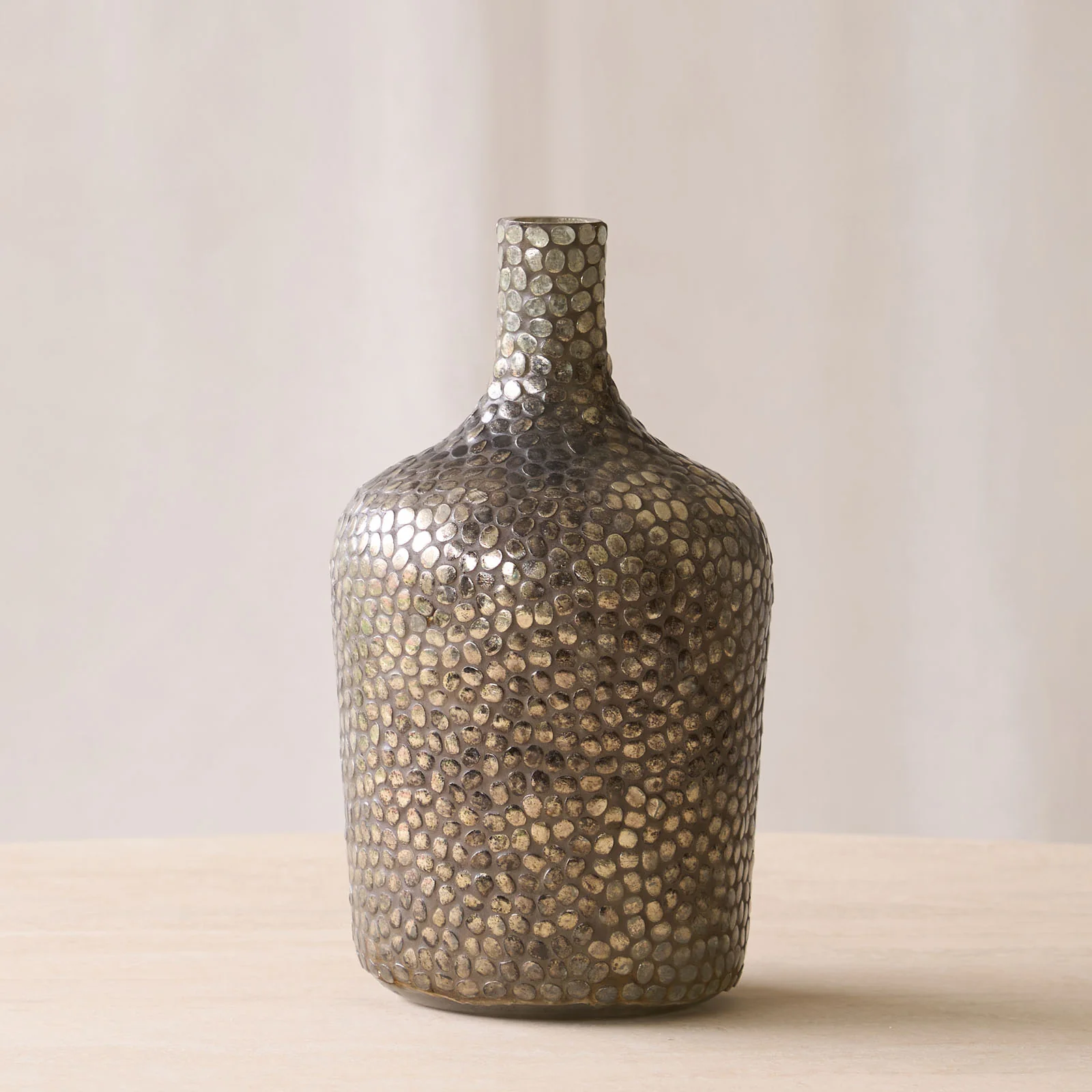 Bomadu Vase | Antique Black - Image 4