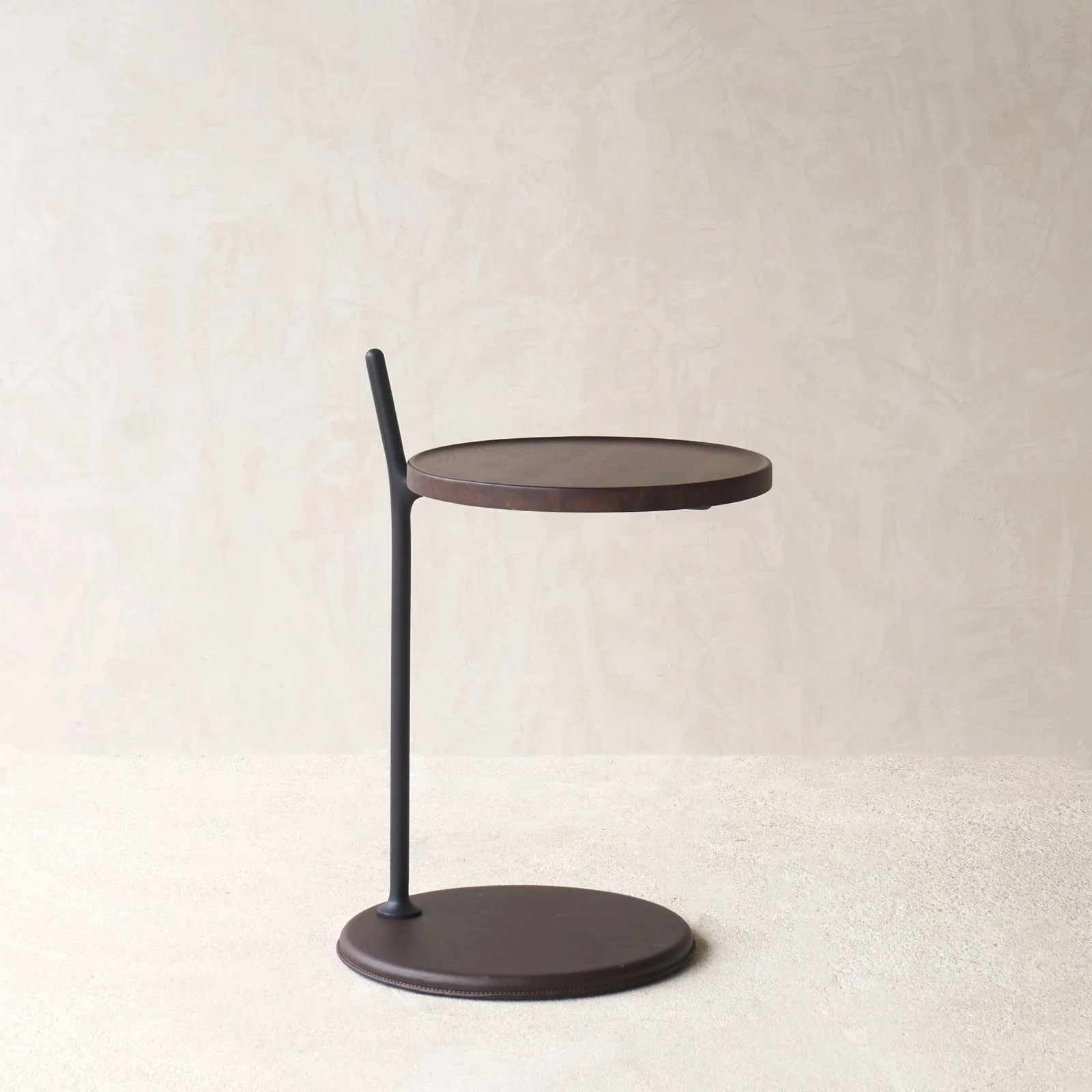 Bystander Leather Side Table | Espresso with Walnut Frame - Image 2