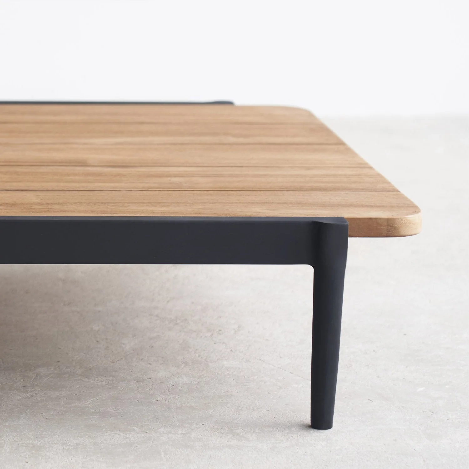 Cabana Outdoor Coffee Table | Lava - Image 5