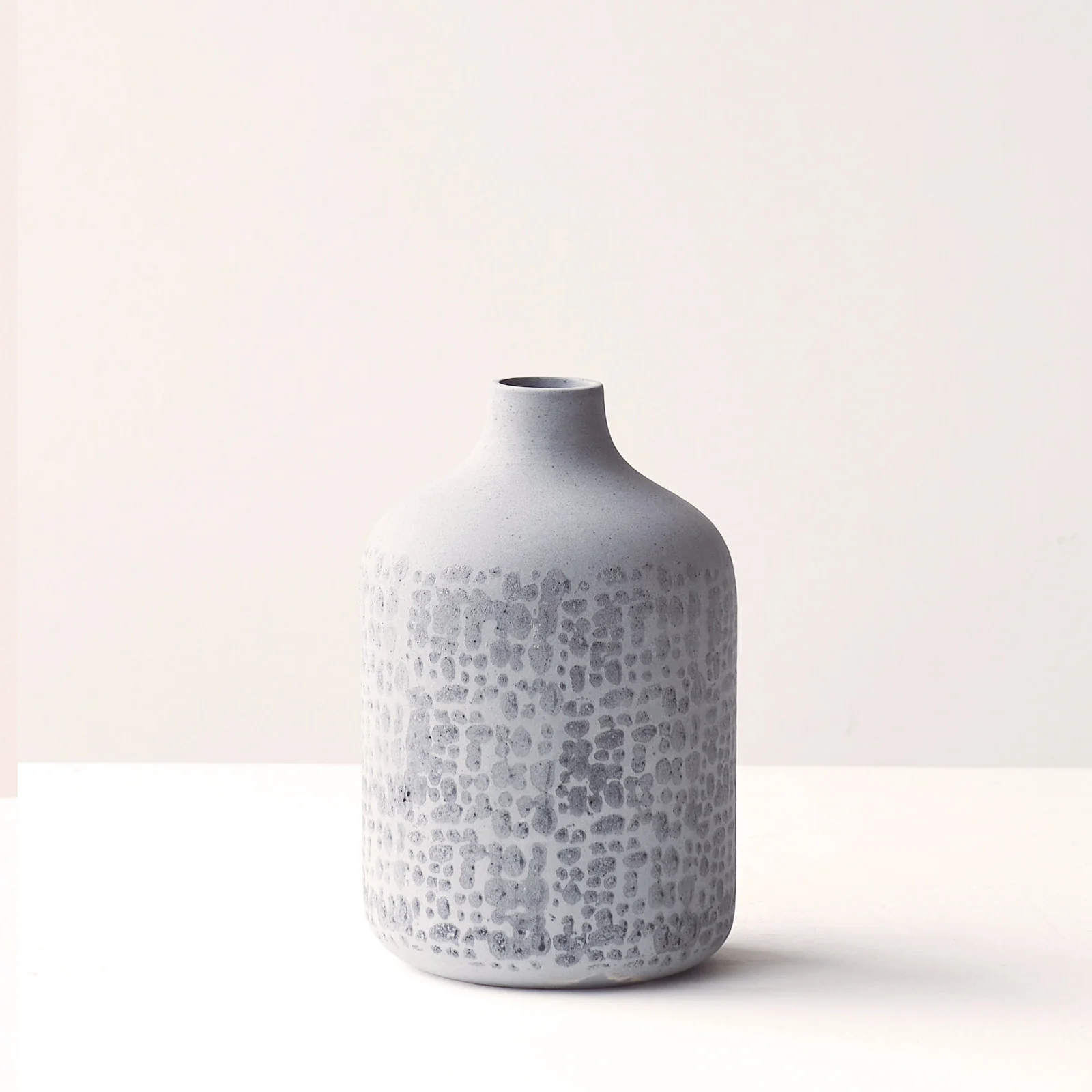 Calci Vase | Grey - Image 4