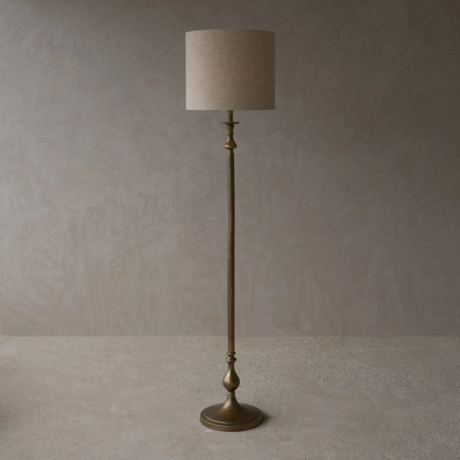 Cebu Floor Lamp | Bronze - Image 5