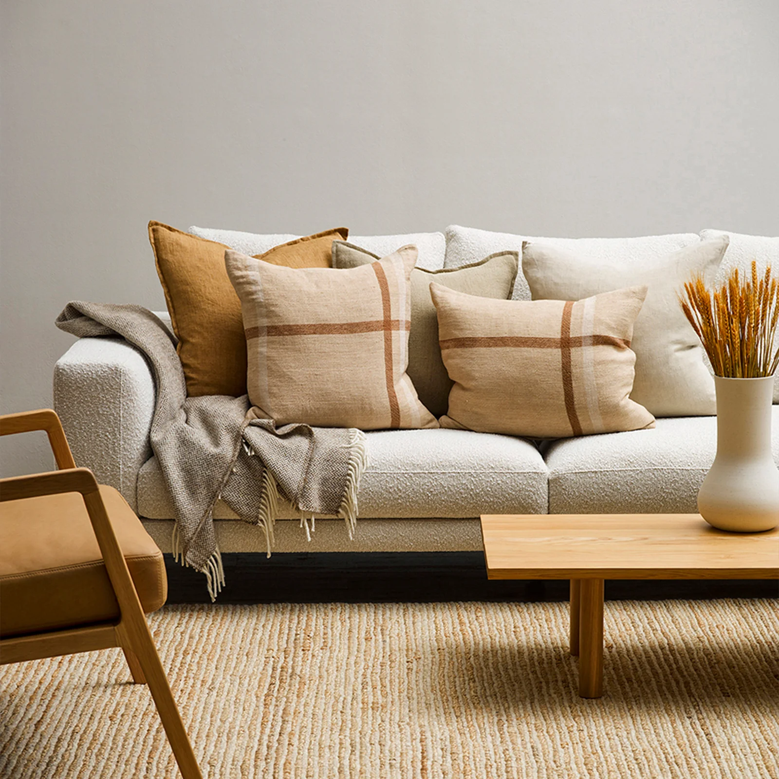 Clintock Cushion (45 x 55cm) - Image 3