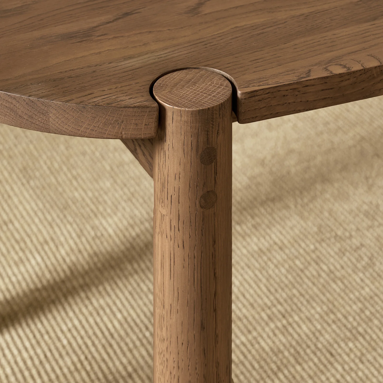Cove Dining Table | Latte Oak - Image 12