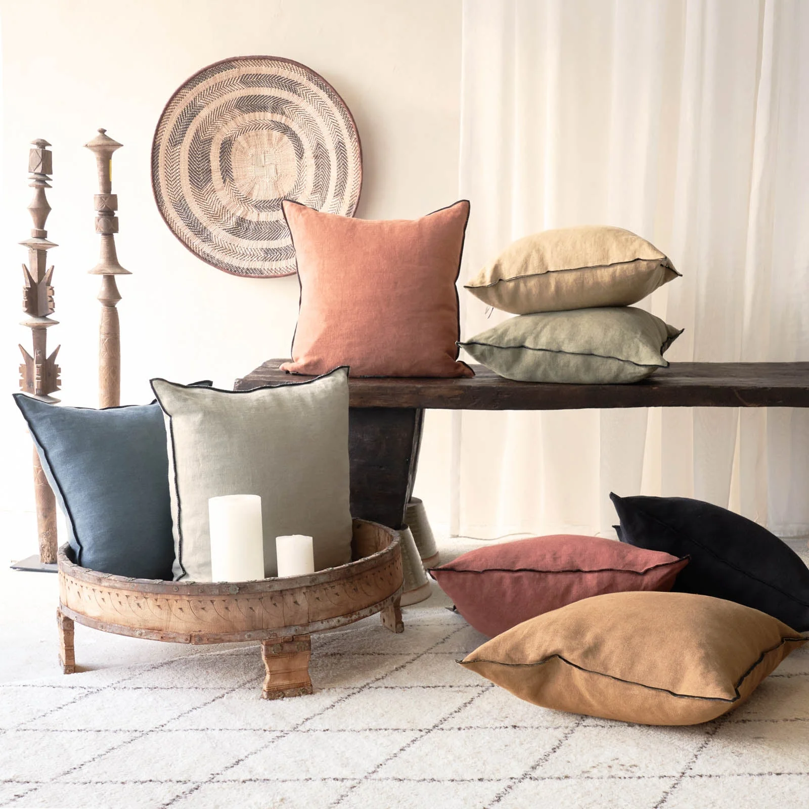 Black Line Cushion | Stone Washed Linen - Encre - Image 5