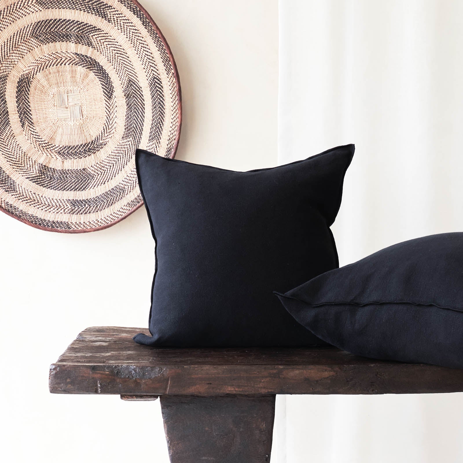 Black Line Cushion | Stone Washed Linen - Noir - Image 3