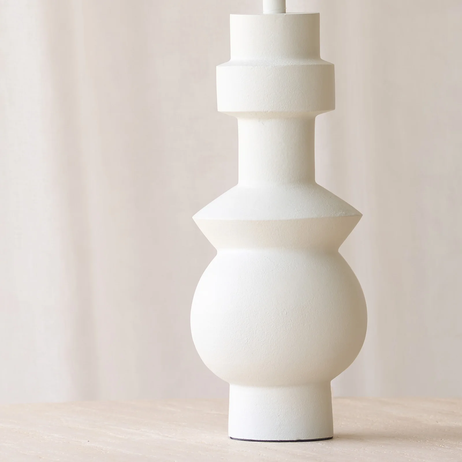 Esino Table Lamp | Cream (51cm) - Image 6