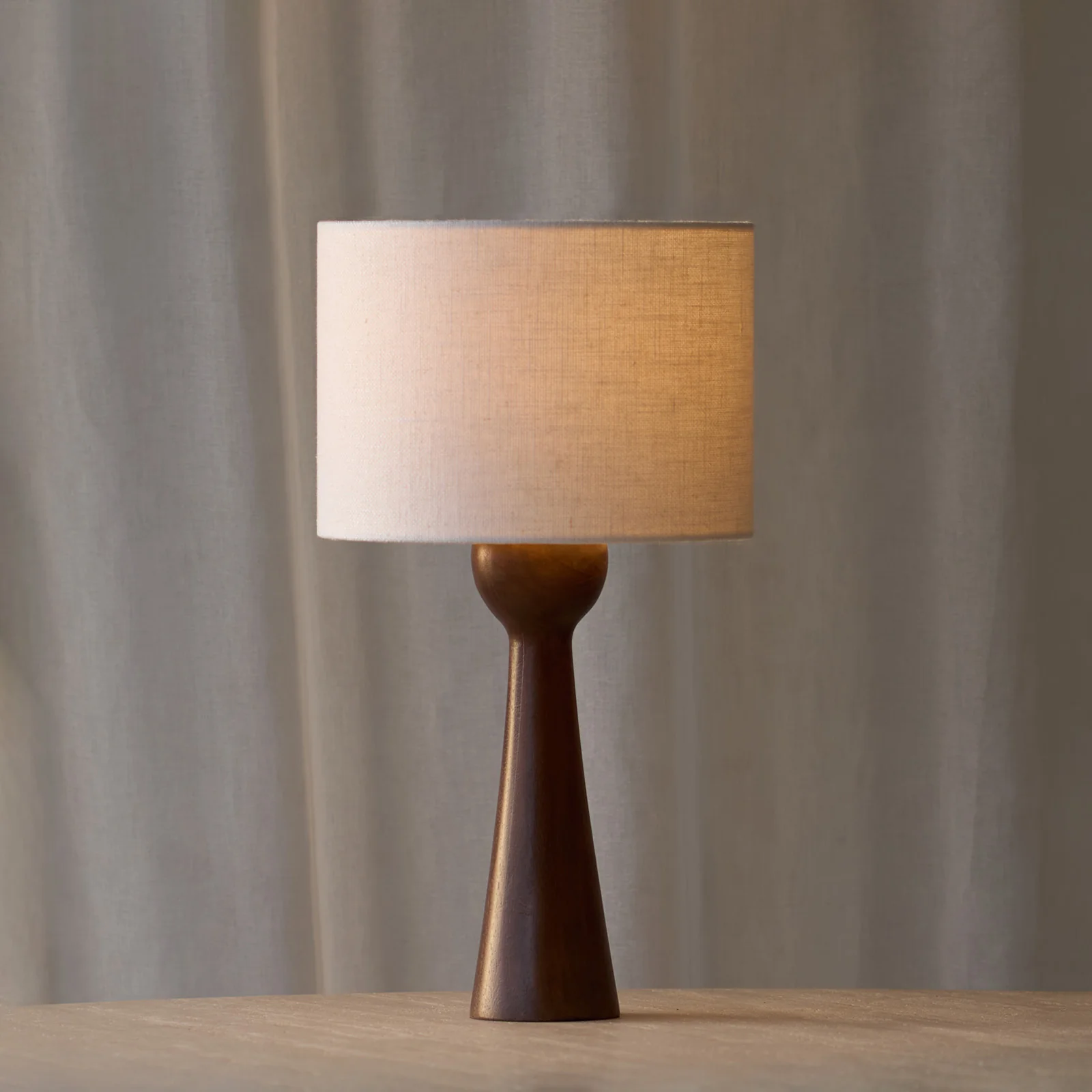 Festina Table Lamp | Wood (30cm) - Image 2