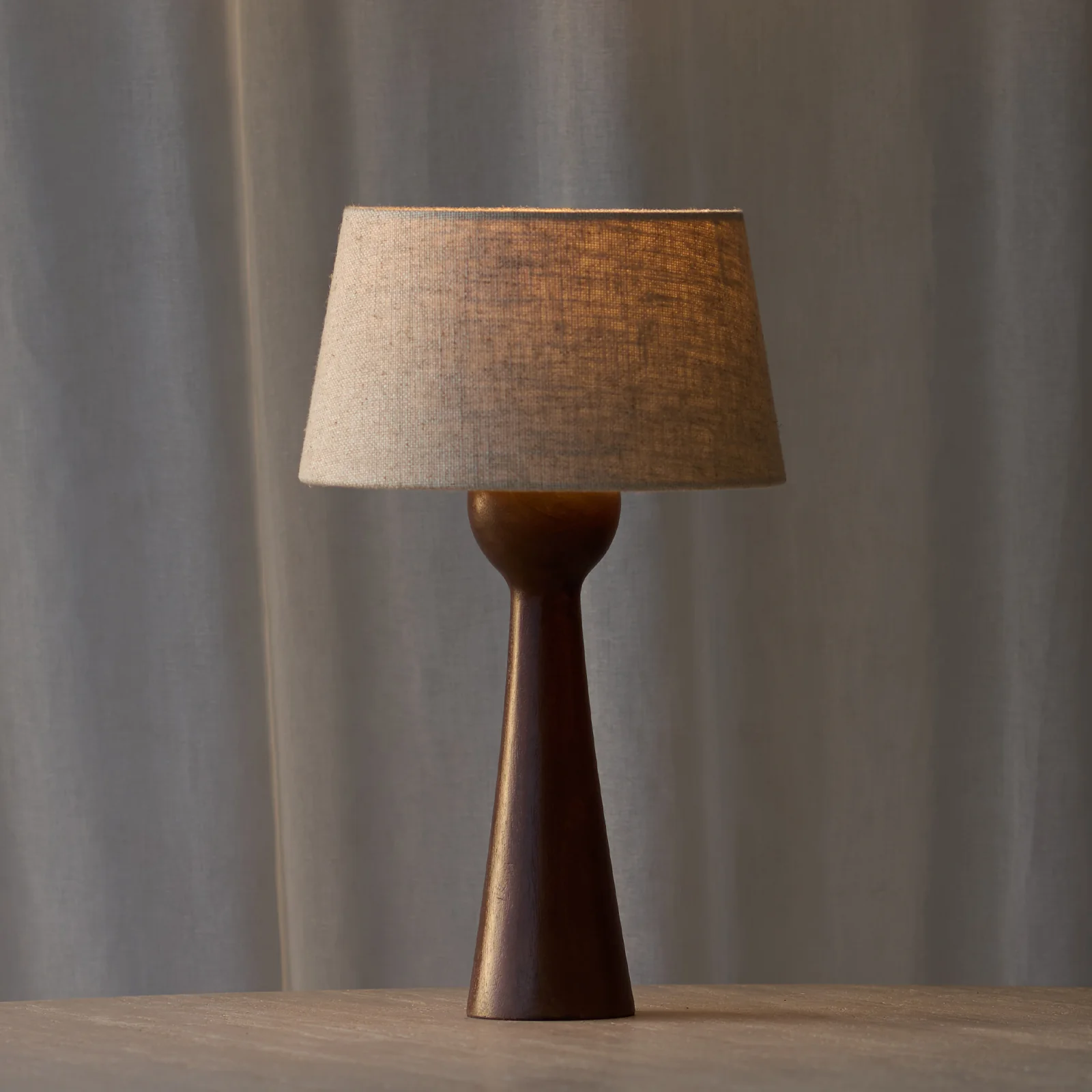 Festina Table Lamp | Wood (30cm) - Image 4