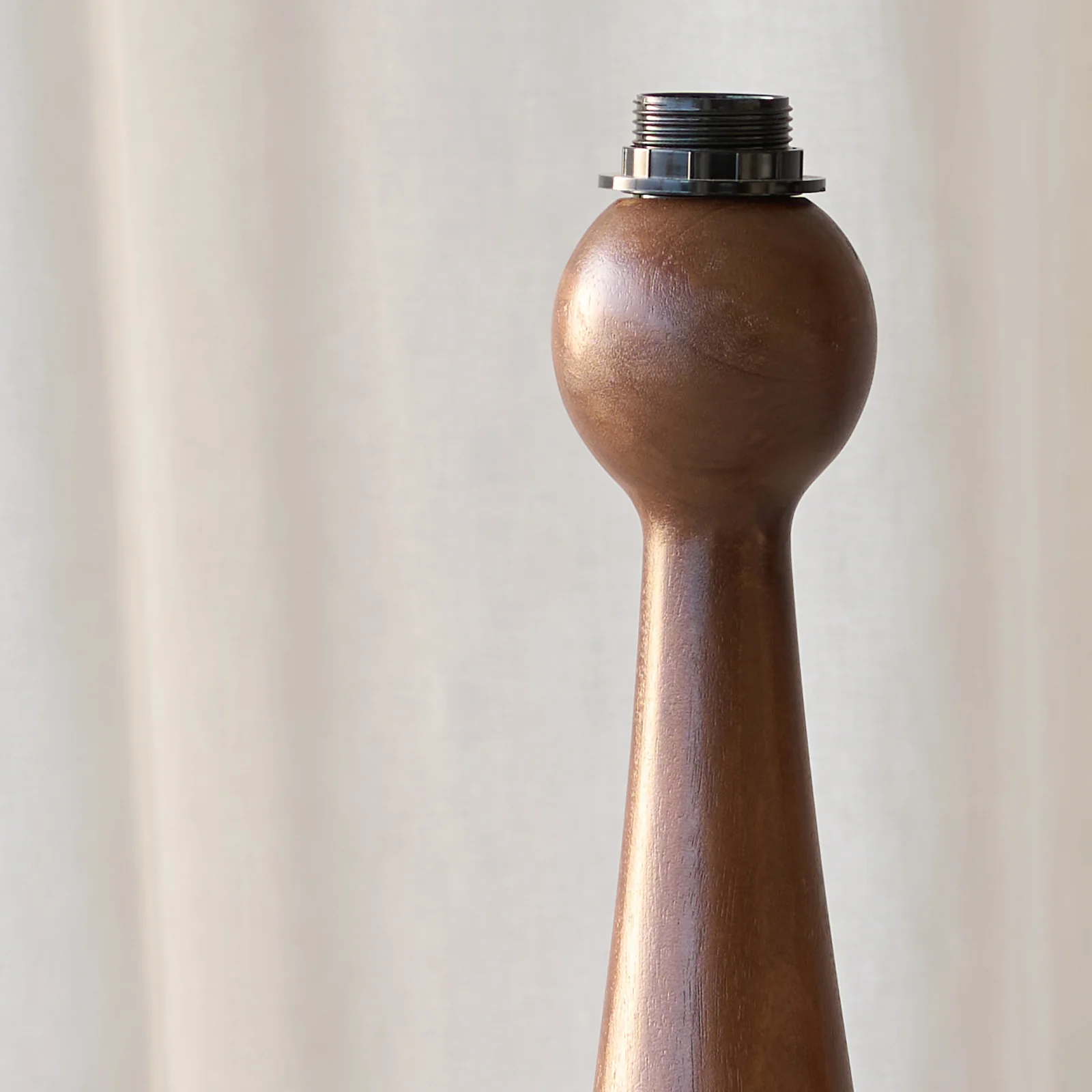 Festina Table Lamp | Wood (30cm) - Image 6