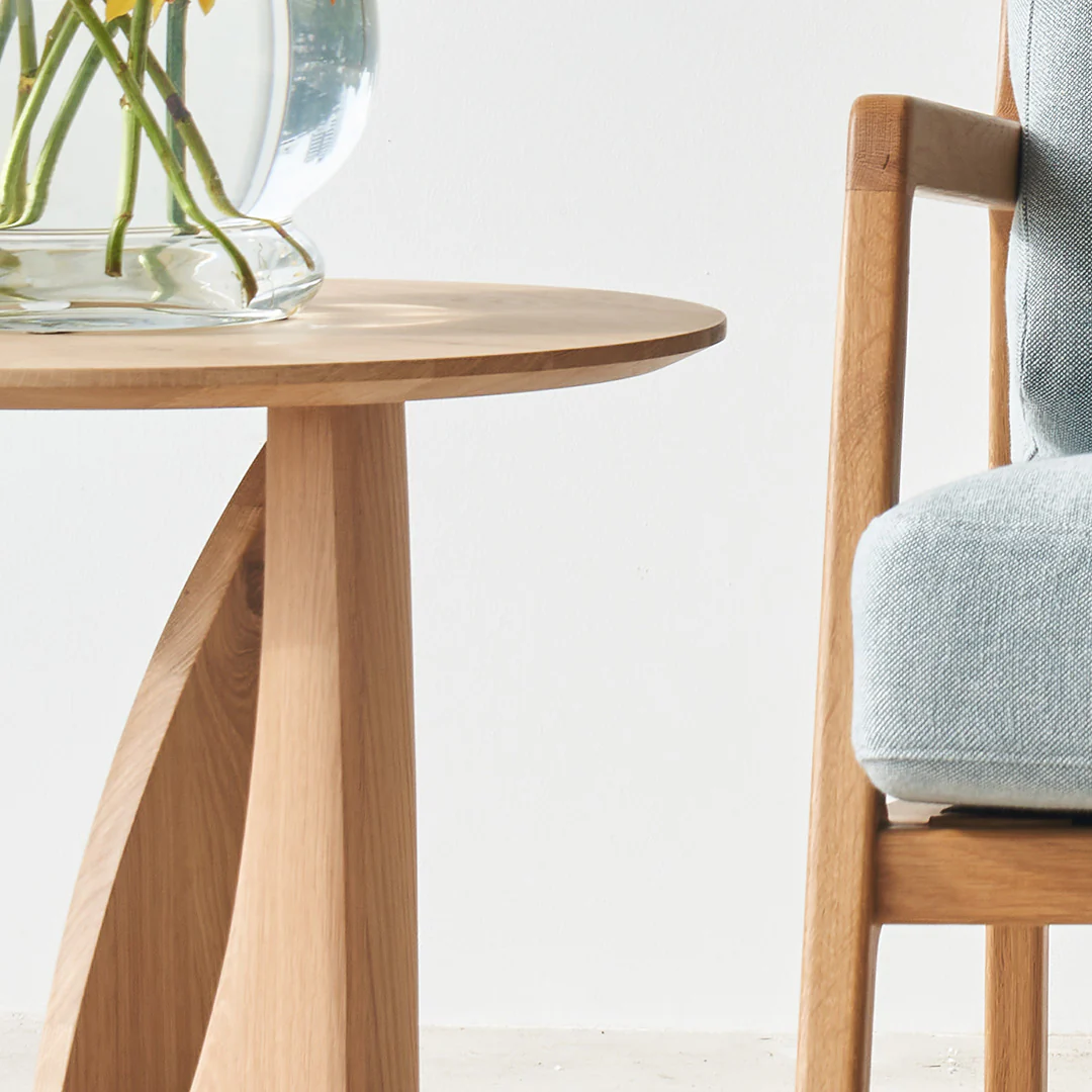 Geometric Side Table | Oak - Natural - Image 3