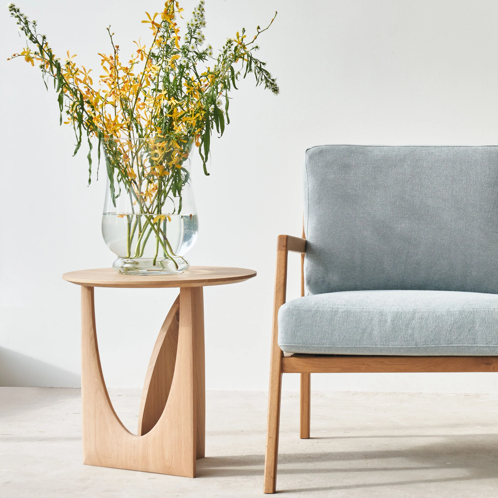 Geometric Side Table | Oak - Natural - Image 9