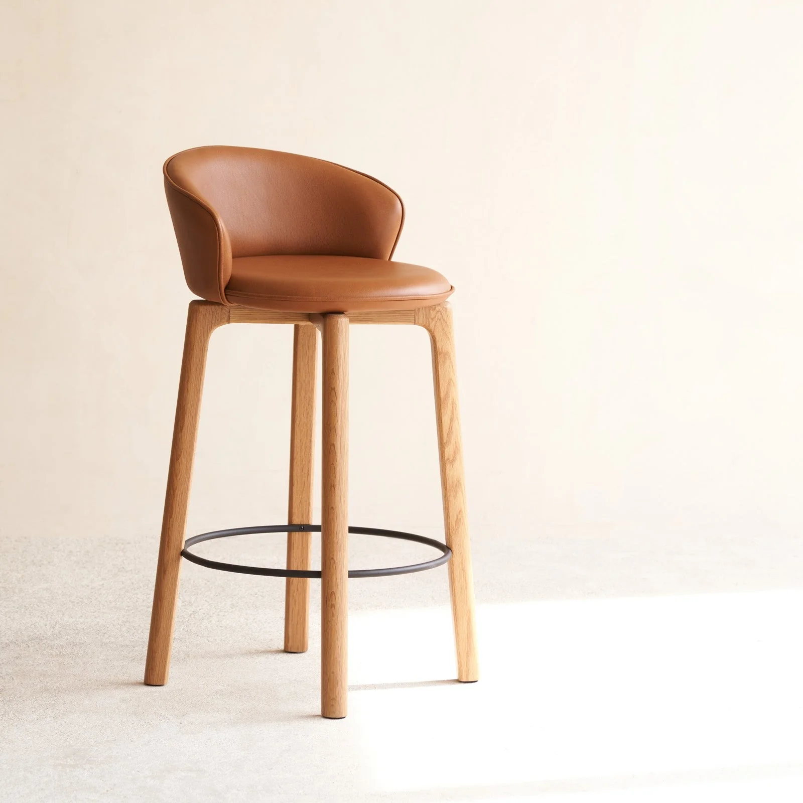 Glide Counter Stool | Saddle - Image 5
