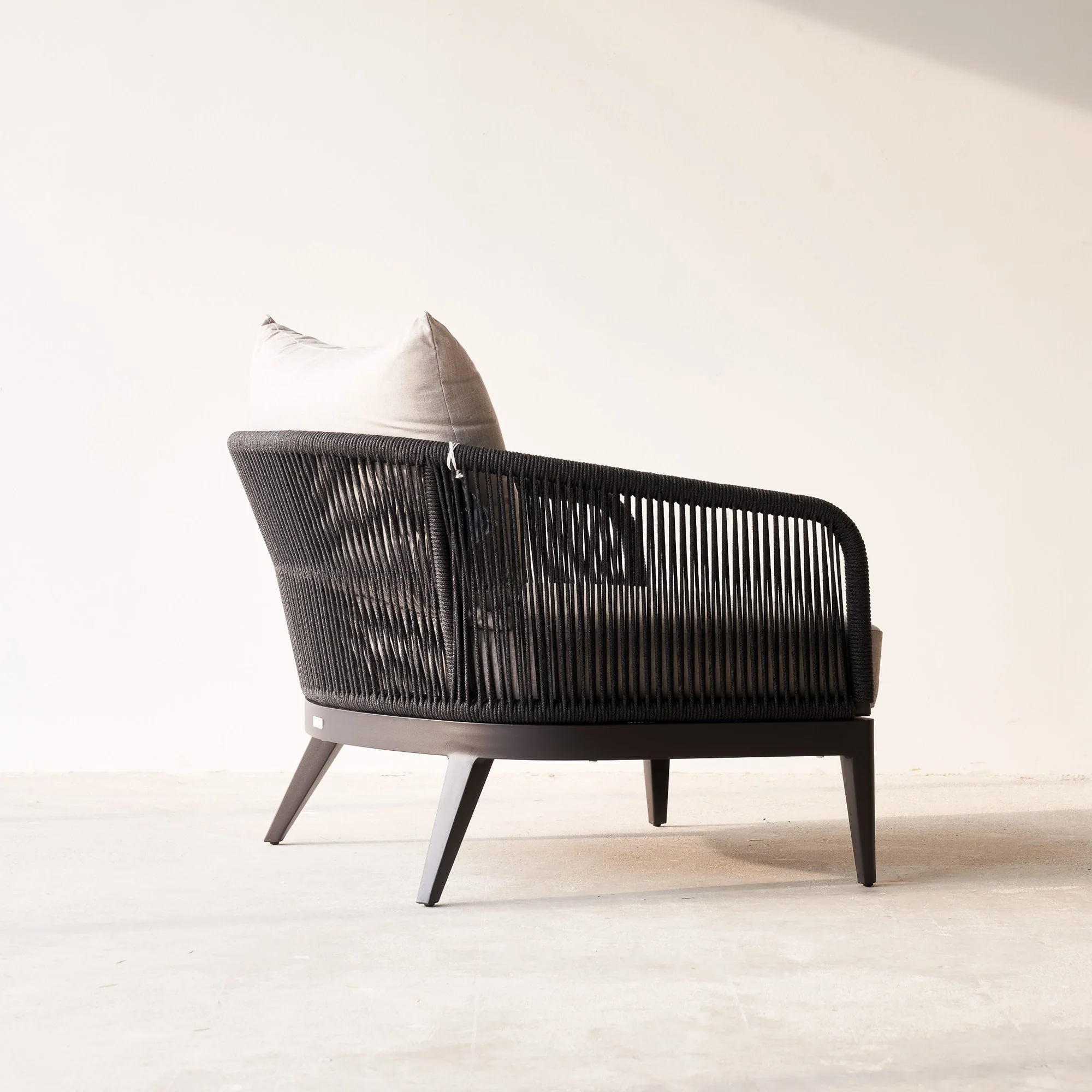Hamilton Outdoor Armchair | Black Frame - Grey (95cm) - Image 4