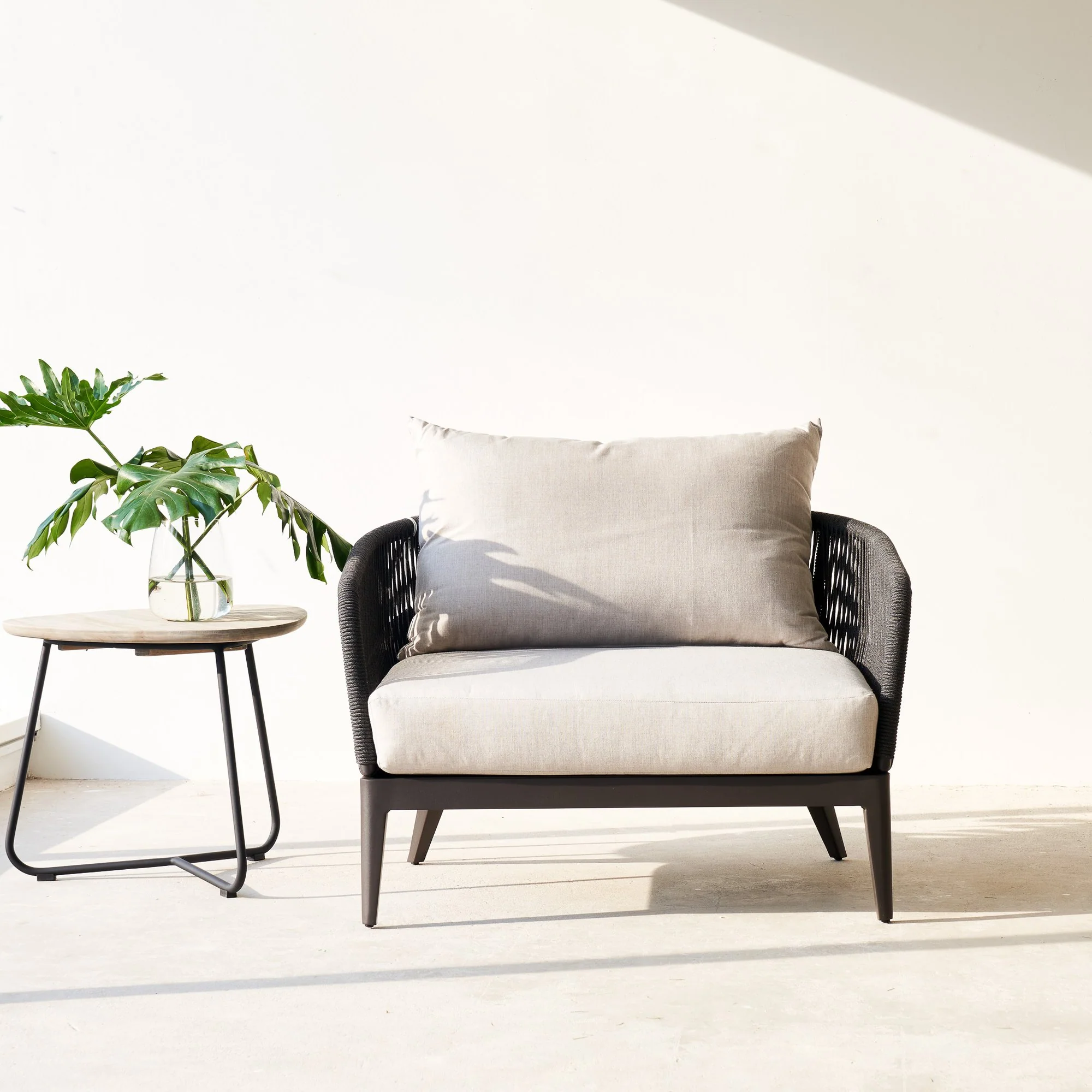 Hamilton Outdoor Armchair | Black Frame - Grey (95cm) - Image 6