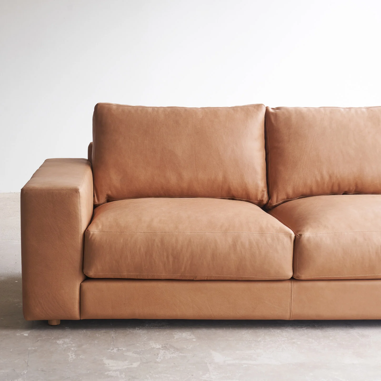 Hansen L Shape Sofa | Bespoke Fabric/Leather (299cm) - Image 4