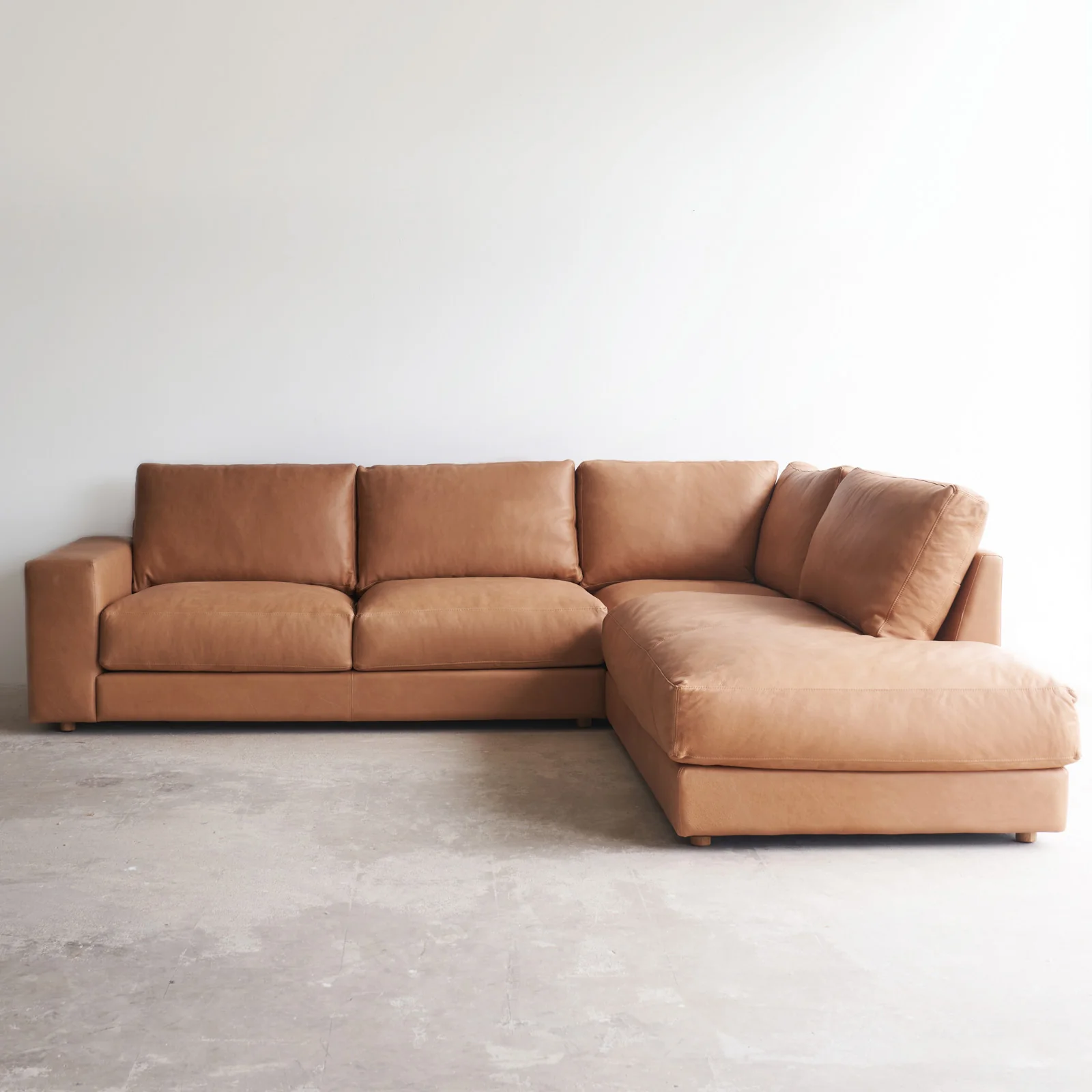 Hansen L Shape Sofa | Bespoke Fabric/Leather (299cm) - Image 5