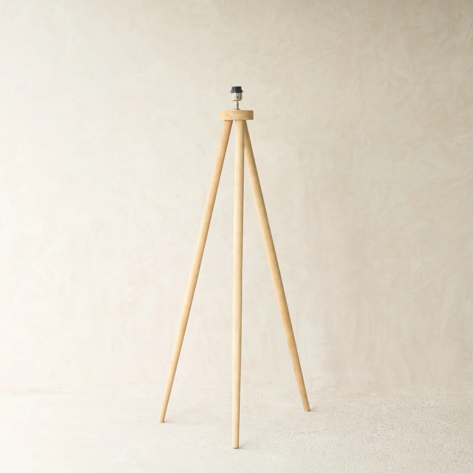 Ilias Tripod Floor Lamp | Natural - Image 3