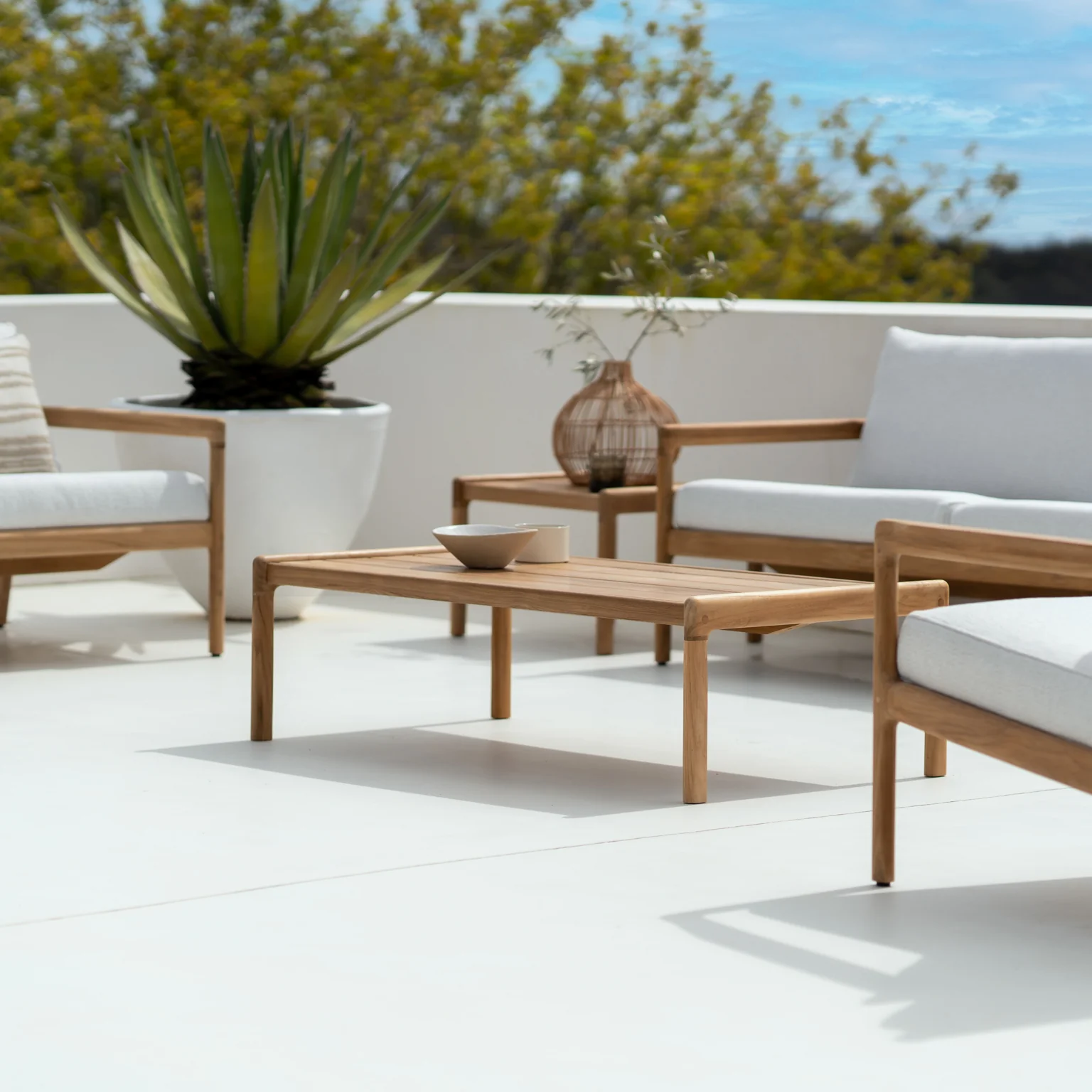 Jack Outdoor Coffee Table | Teak - Image 12