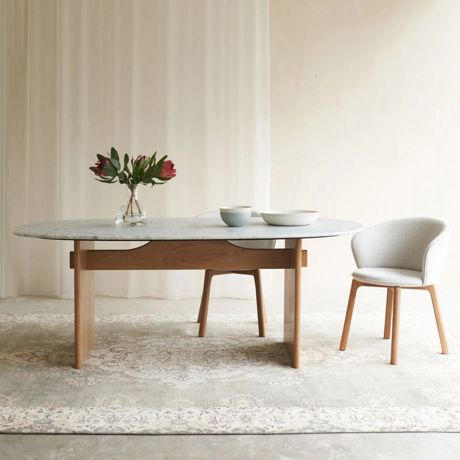 Kelly Dining Table | Marble