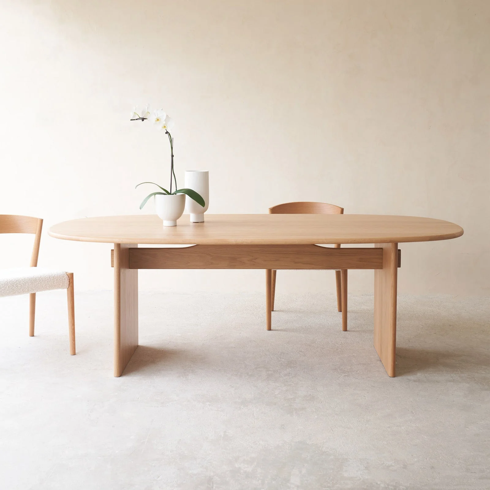 Kelly Dining Table | Oak