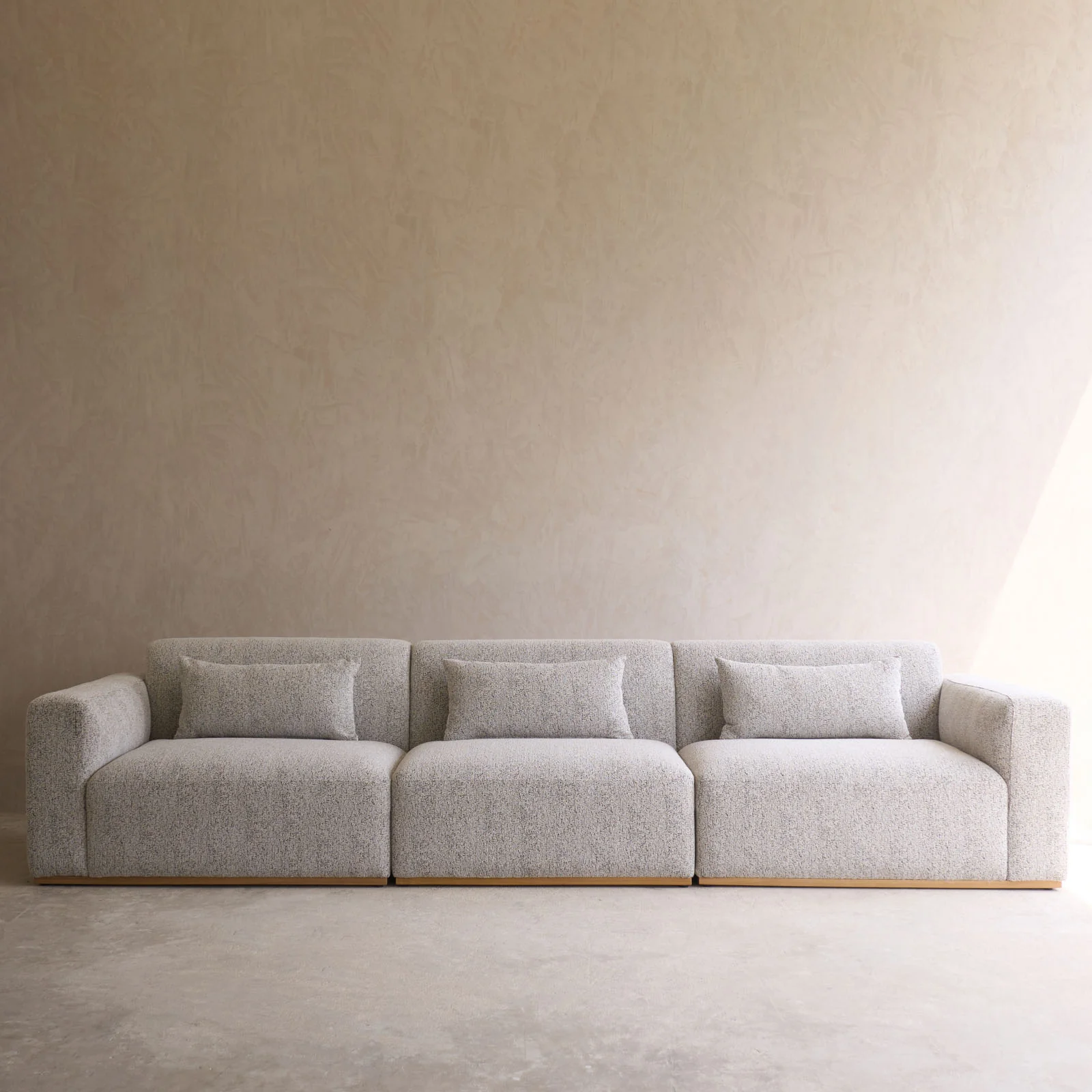 Komo Modular Sofa | 5 Seater - Asgard (342cm) - Image 3