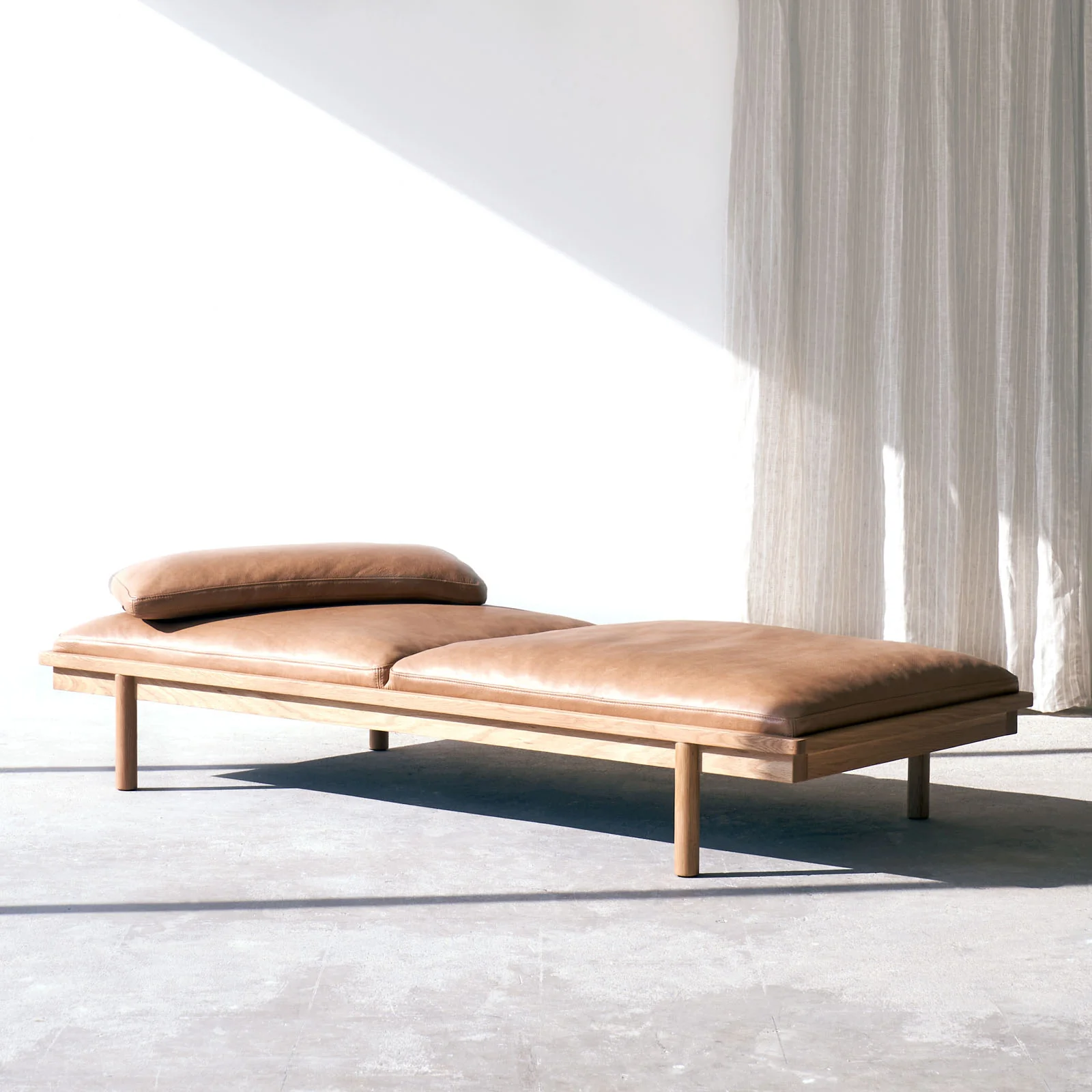 Pensive Daybed | Bespoke Leather (180cm) - Image 7
