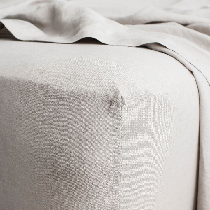 Linen Fitted Sheet Set | Smoke Grey - Image 3