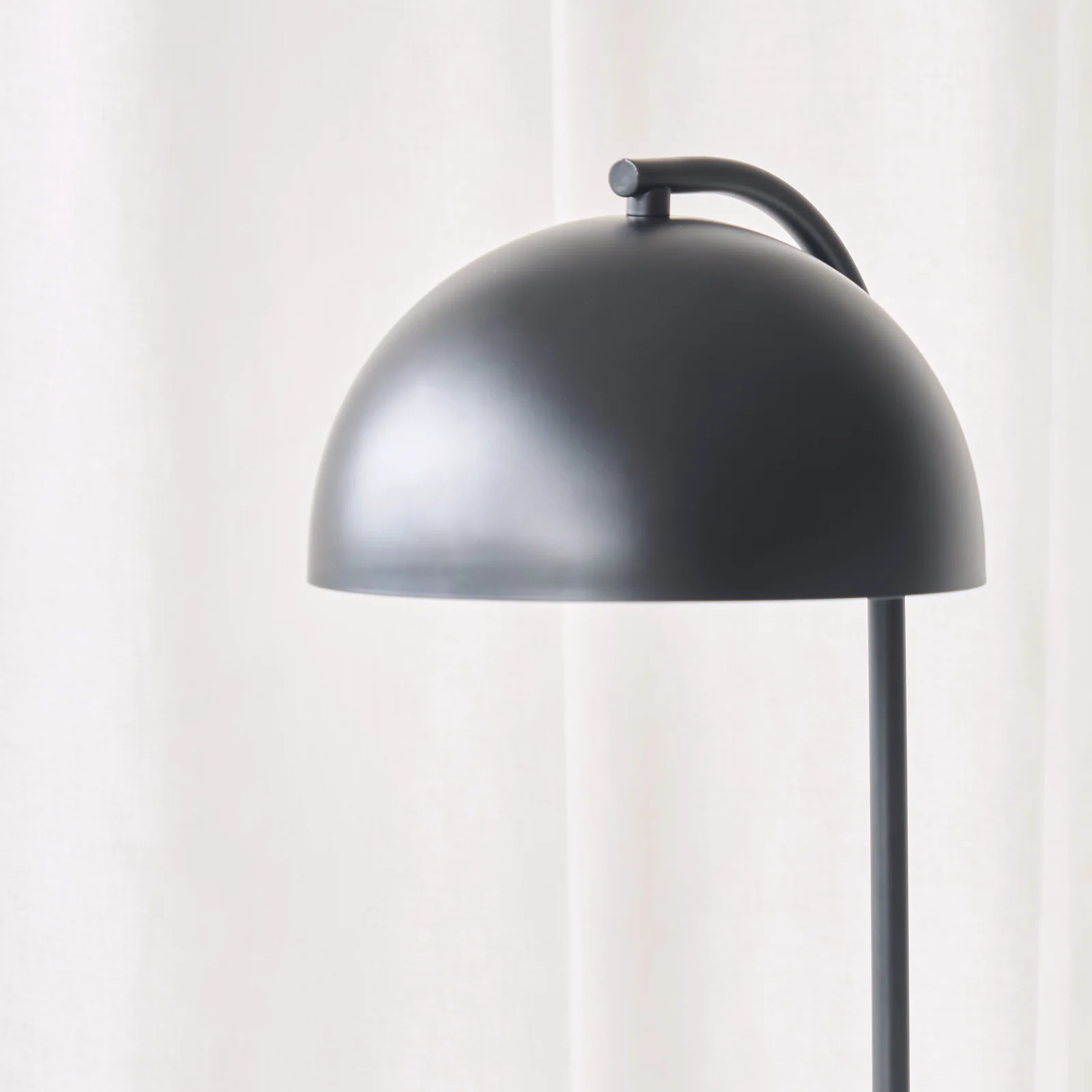 Mette Table Lamp | Black - Image 2