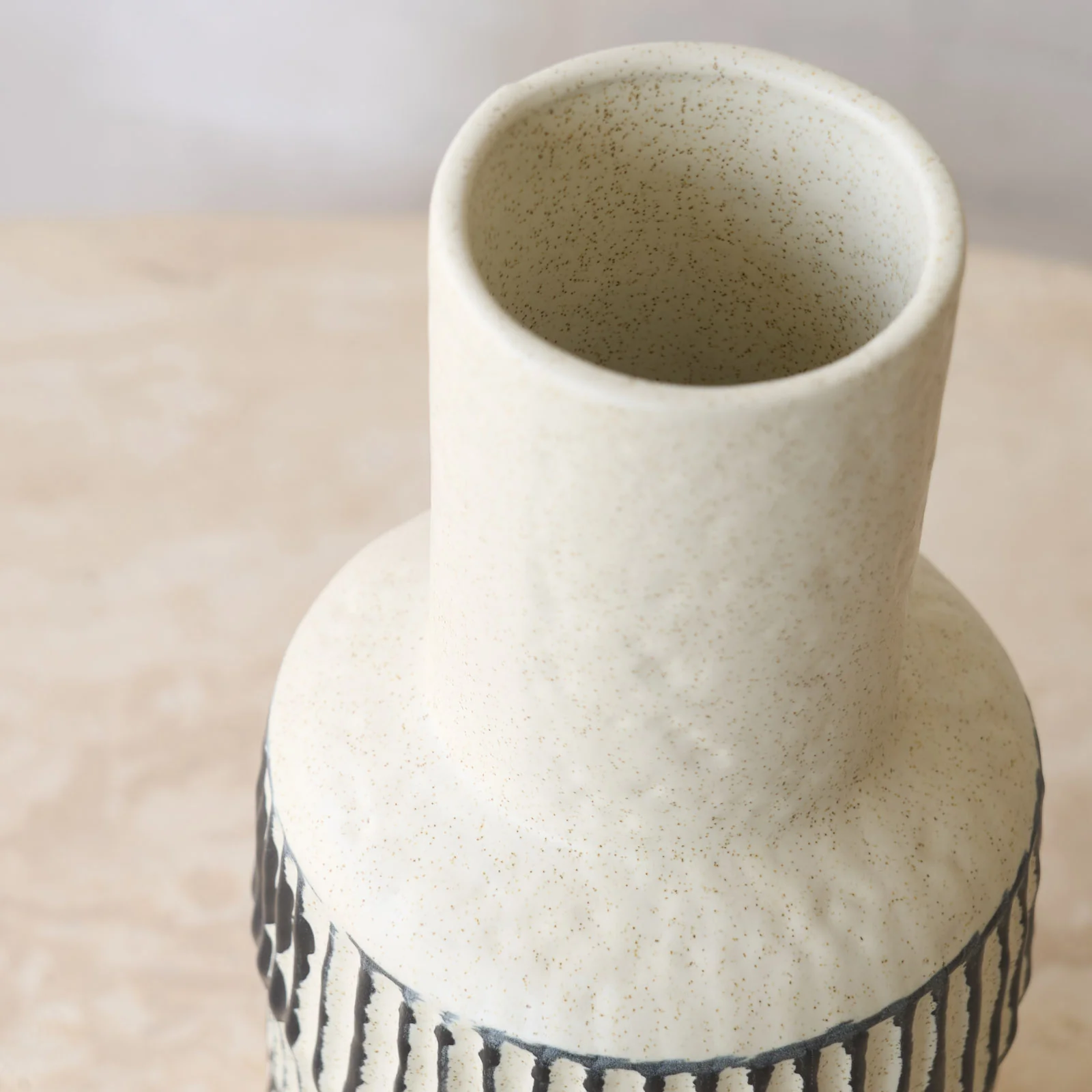 Mundaka Vase | Cream - Image 3
