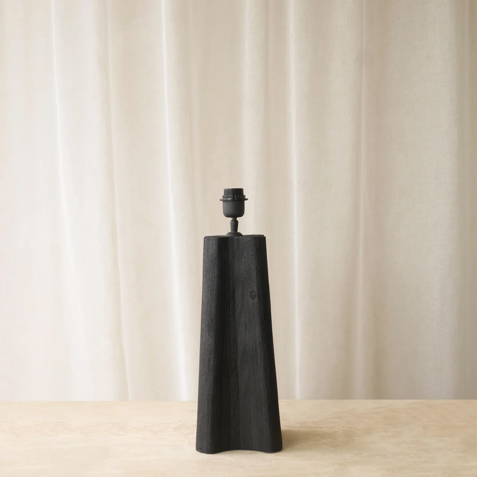 Navelli Table Lamp | Black (47cm) - Image 8