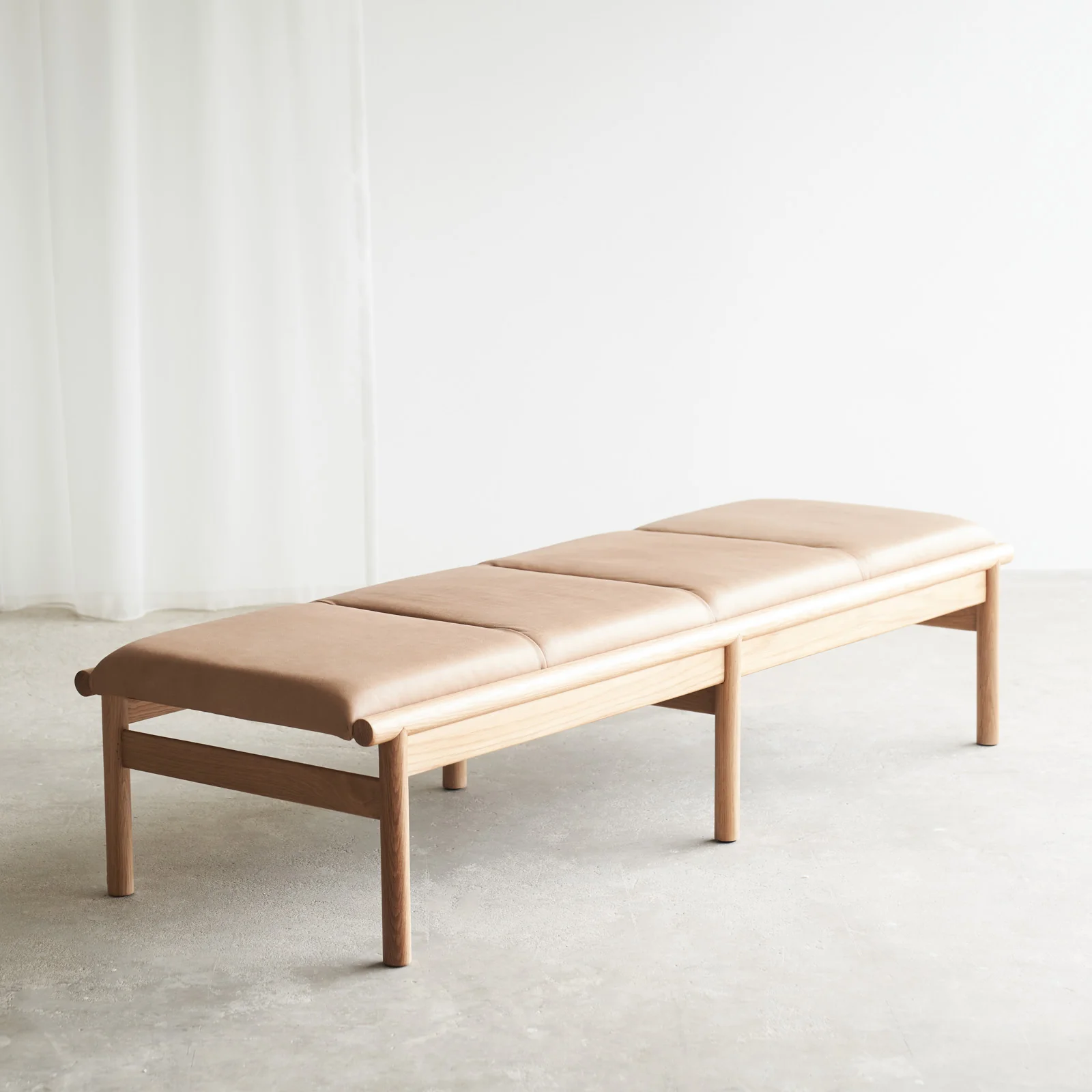 Neuf Daybed | Bespoke Leather (180cm) - Image 4