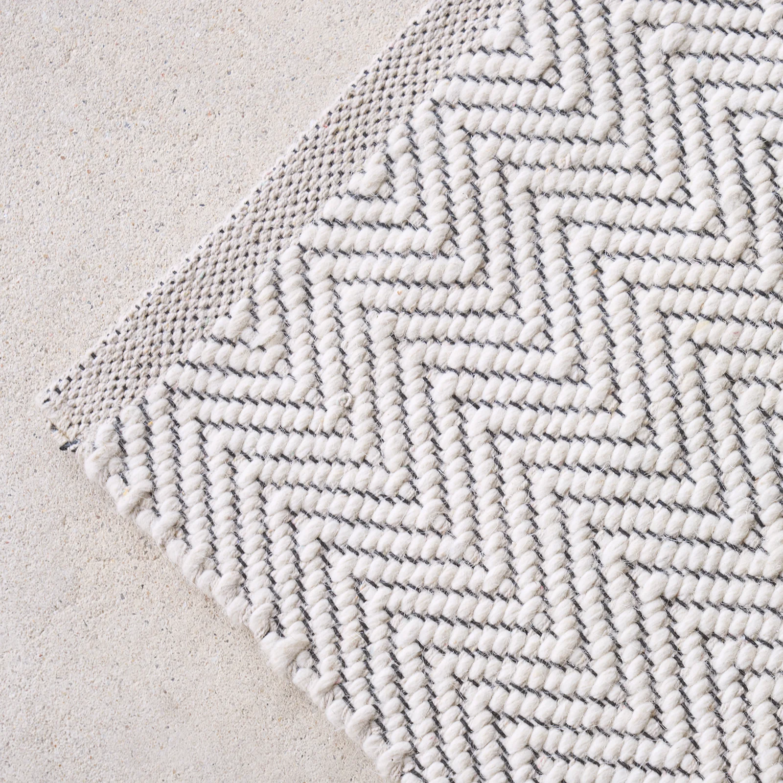 Nomad Wool Blended Rug | Cream - Image 4