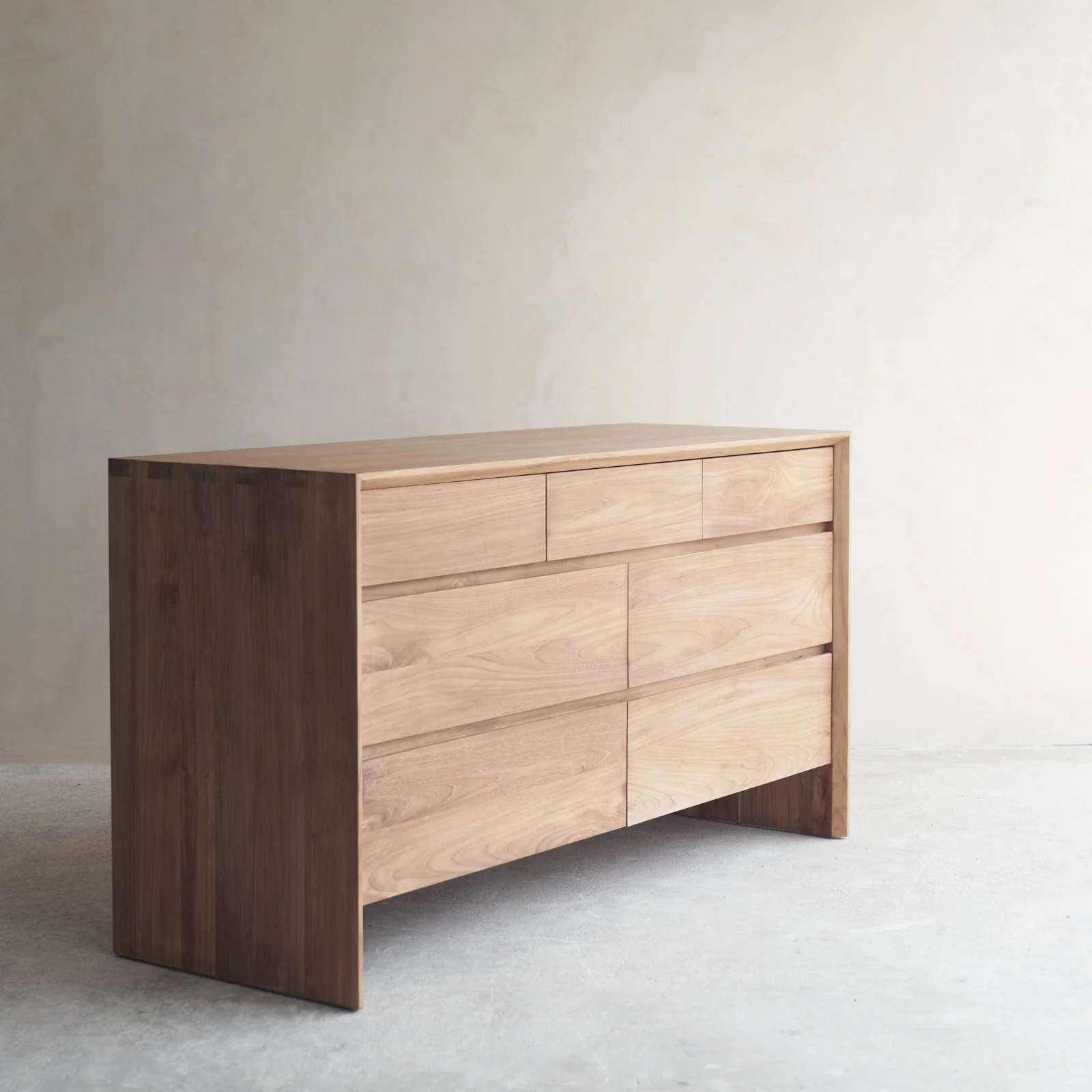 Norman Chest of Drawers | Teak (150cm) - Image 3