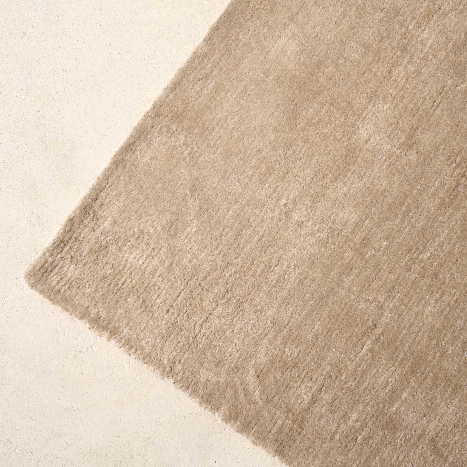Oasis Lux Handknotted Rug | Linen - Image 3