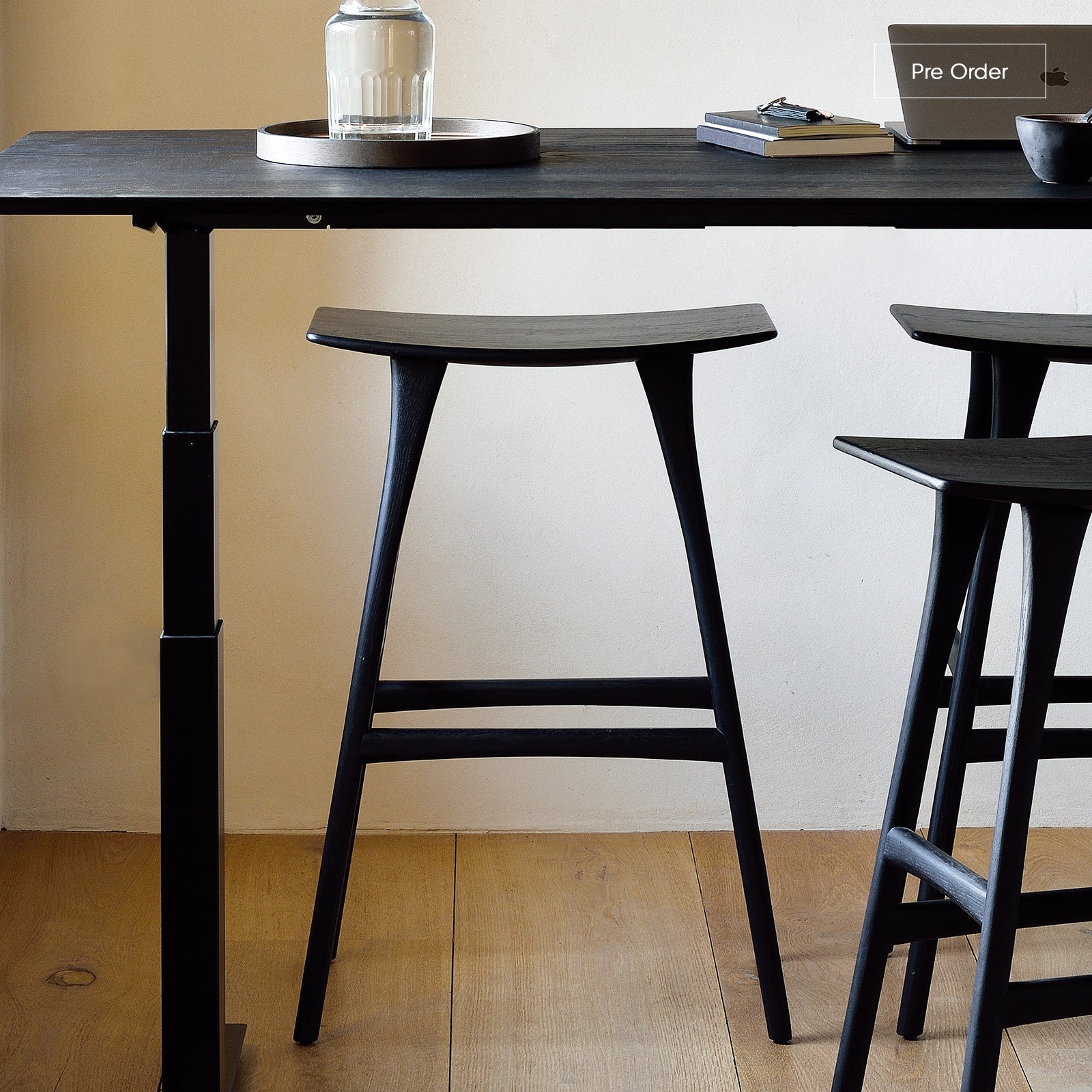 Osso Bar Stool | Oak - Black