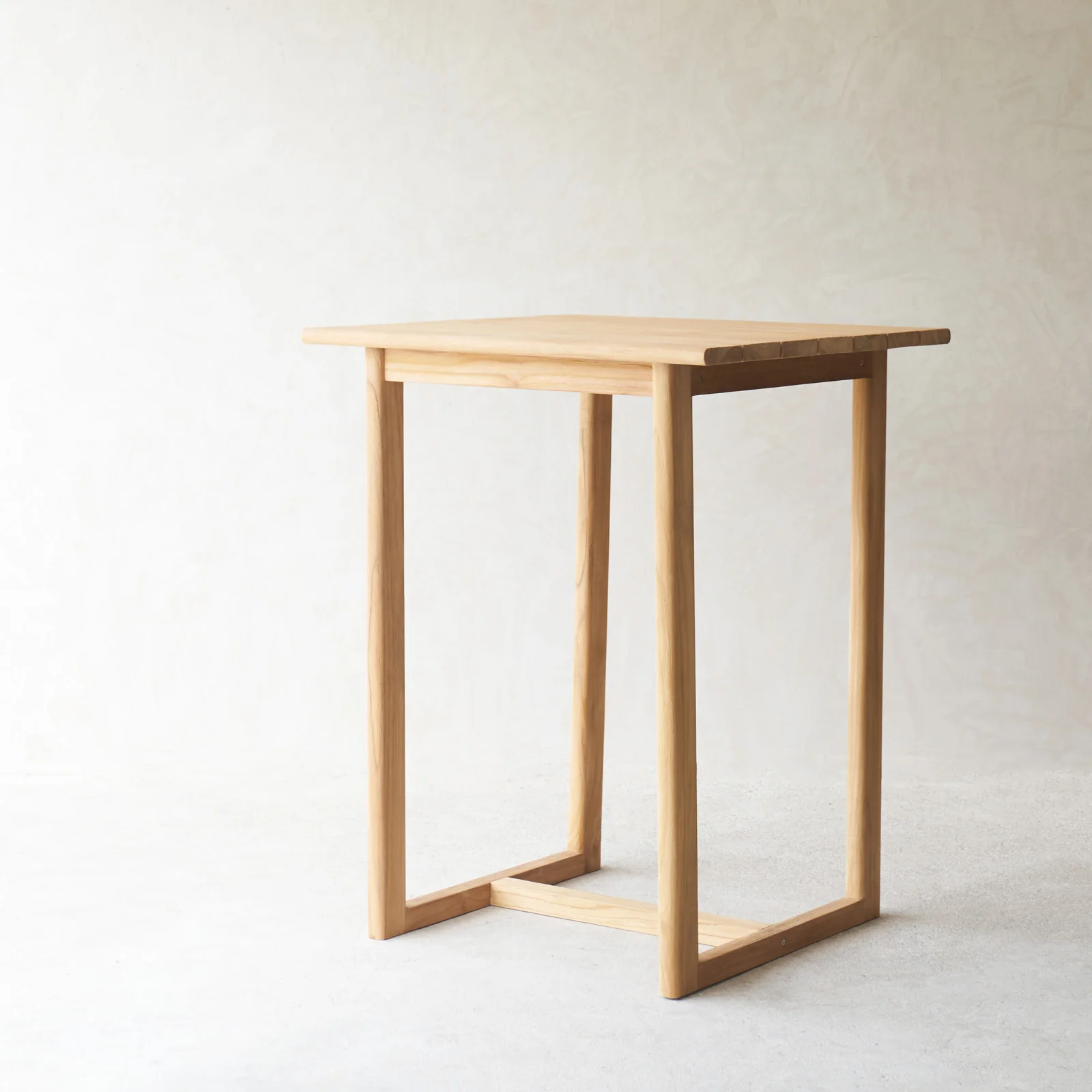 Outdoor Bar Table (85 x 95cm) - Image 3