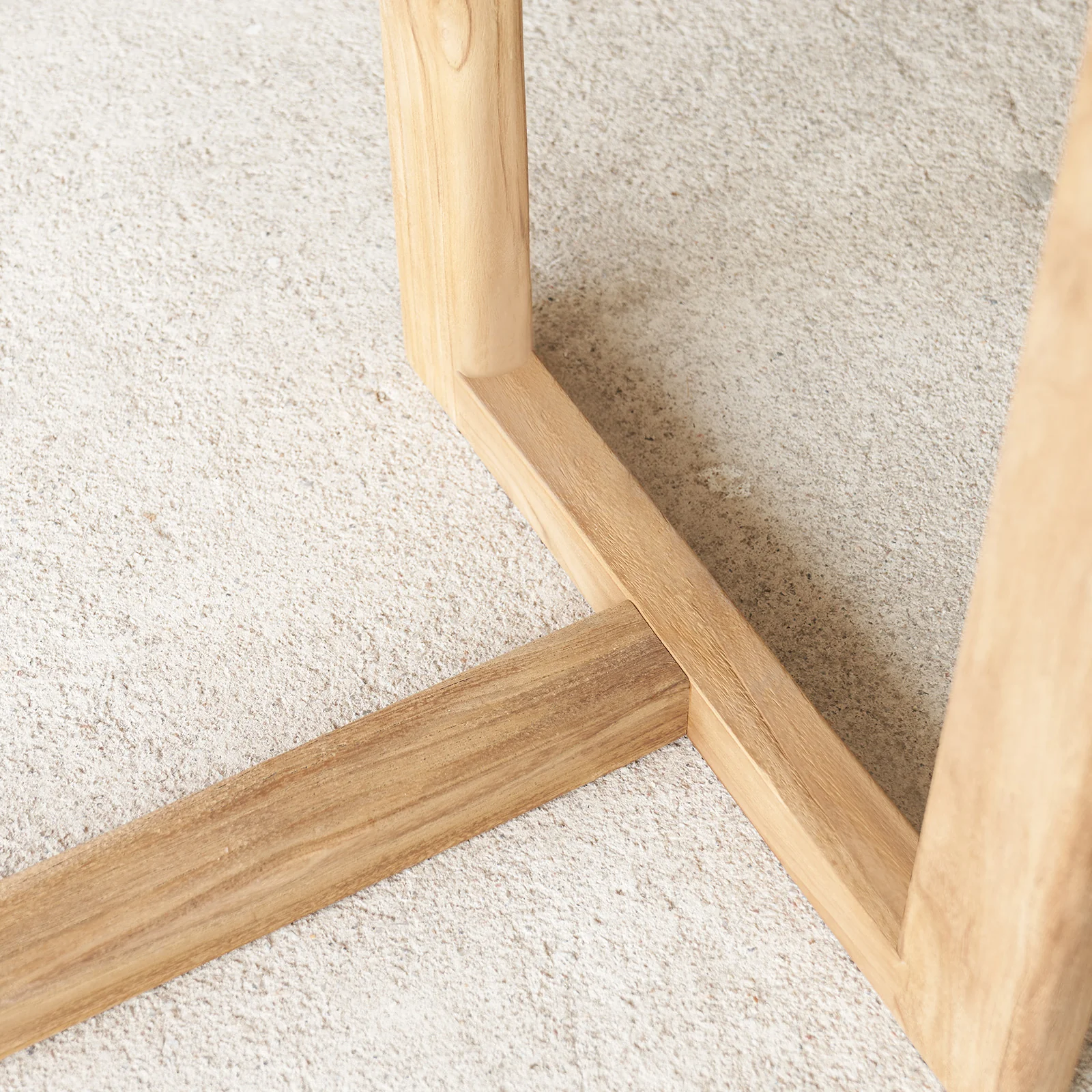 Outdoor Bar Table (85 x 106cm) - Image 5