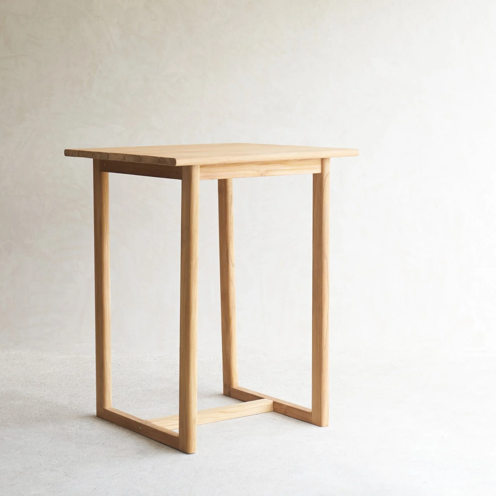 Outdoor Bar Table (85 x 106cm) - Image 6