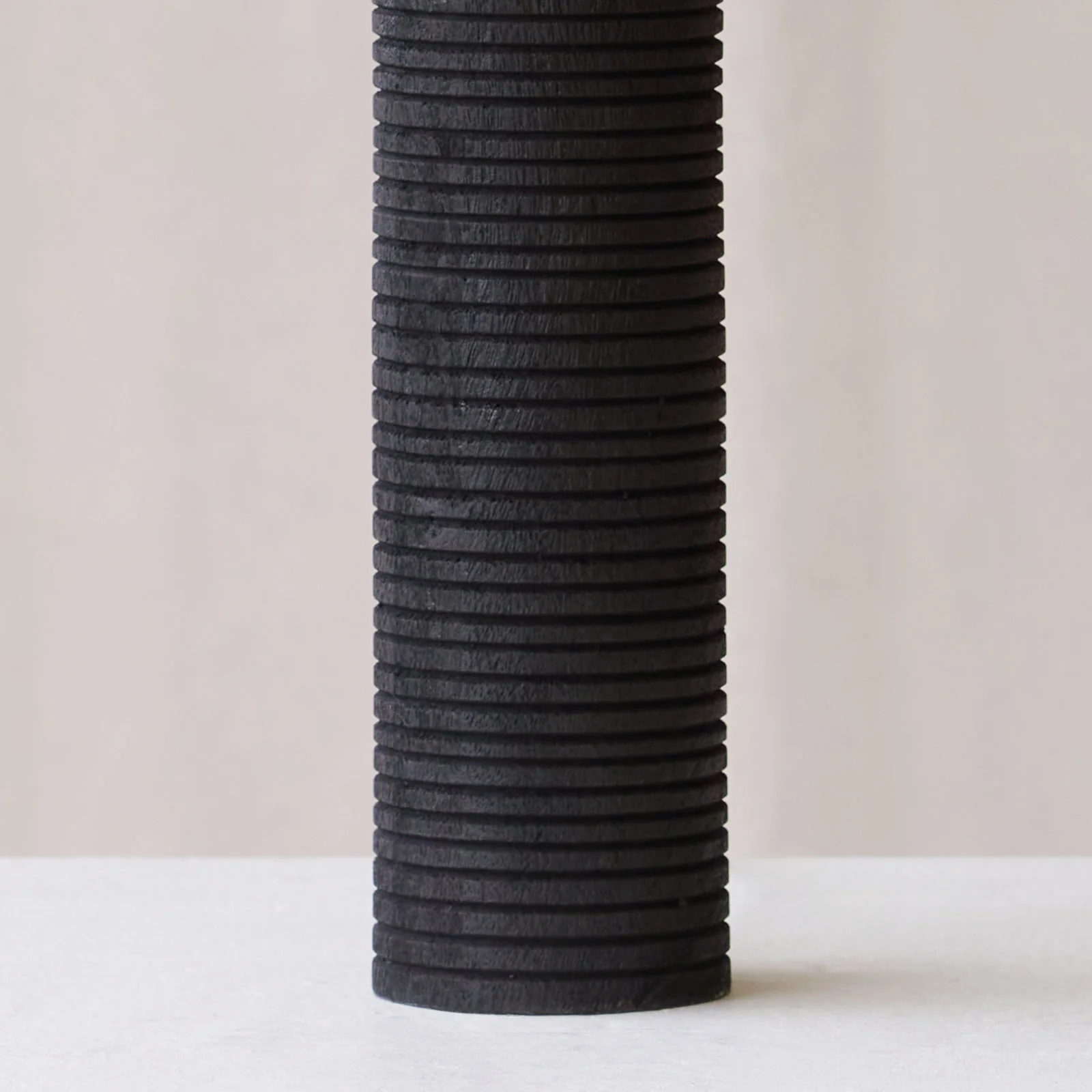 Paolo Table Lamp | Black (42cm) - Image 2