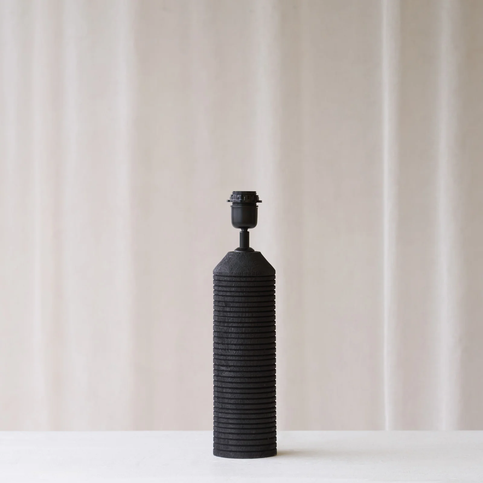 Paolo Table Lamp | Black (42cm) - Image 3