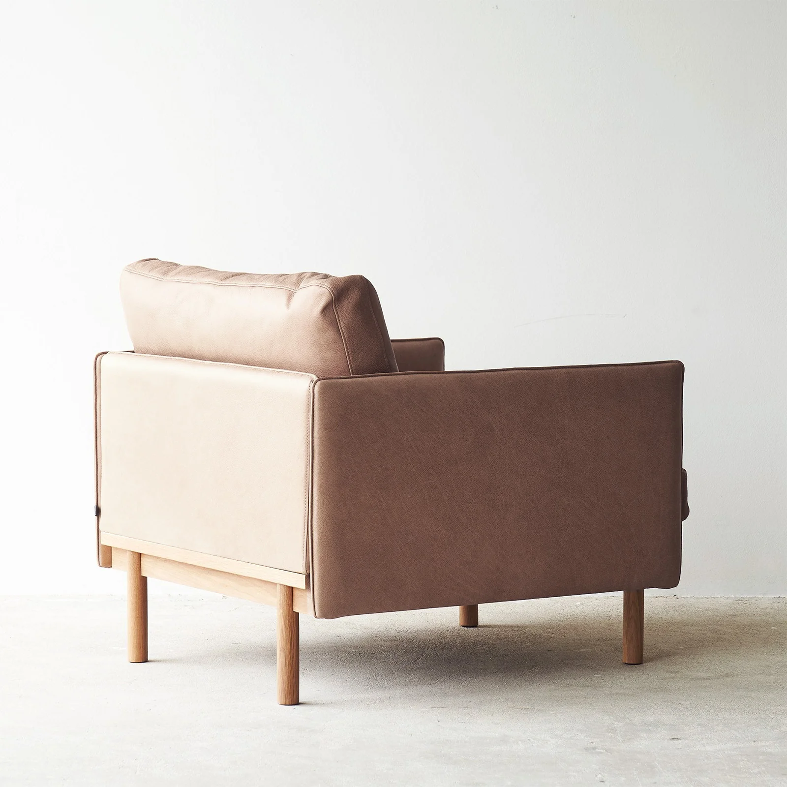 Pensive Leather Armchair | Pecan - Image 4