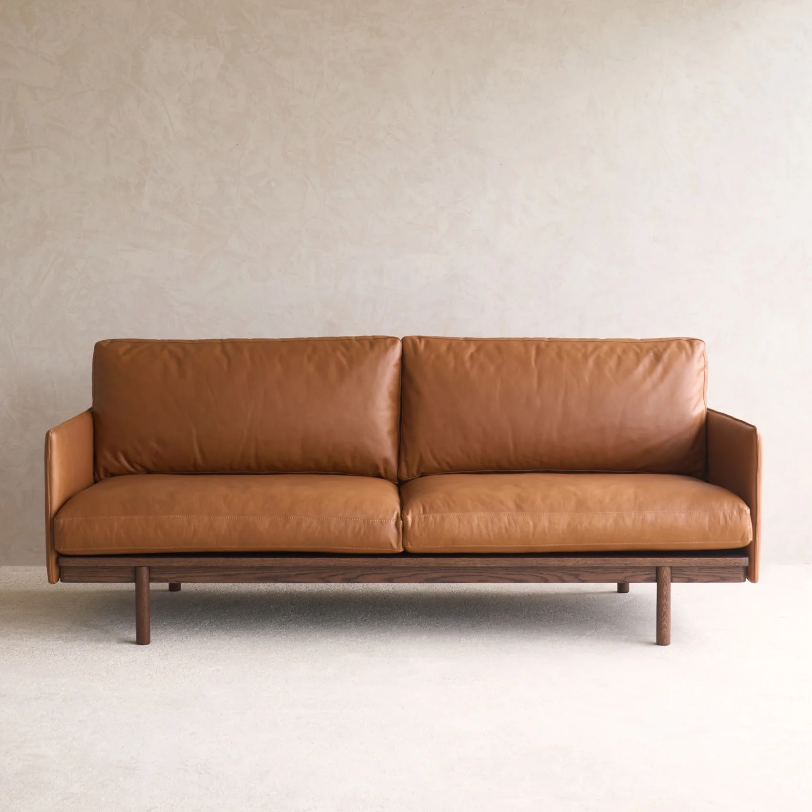 Pensive Leather Sofa | Espresso Oak Frame - Saddle - Image 3